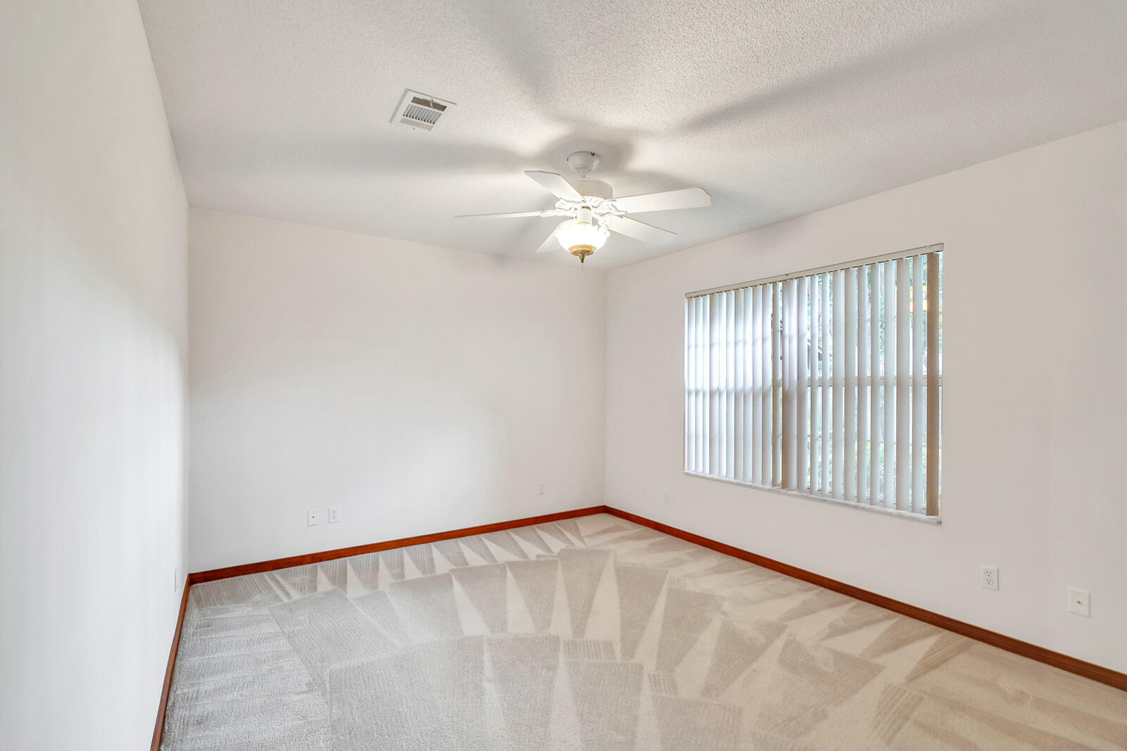 VALPARAISO PLAT 06 - Residential