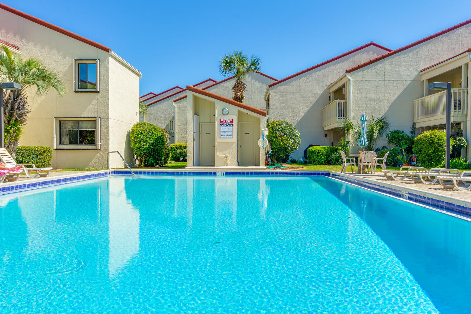 CLIPPER COVE T/H - Residential