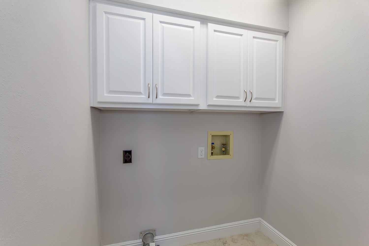 CLIPPER COVE T/H - Residential