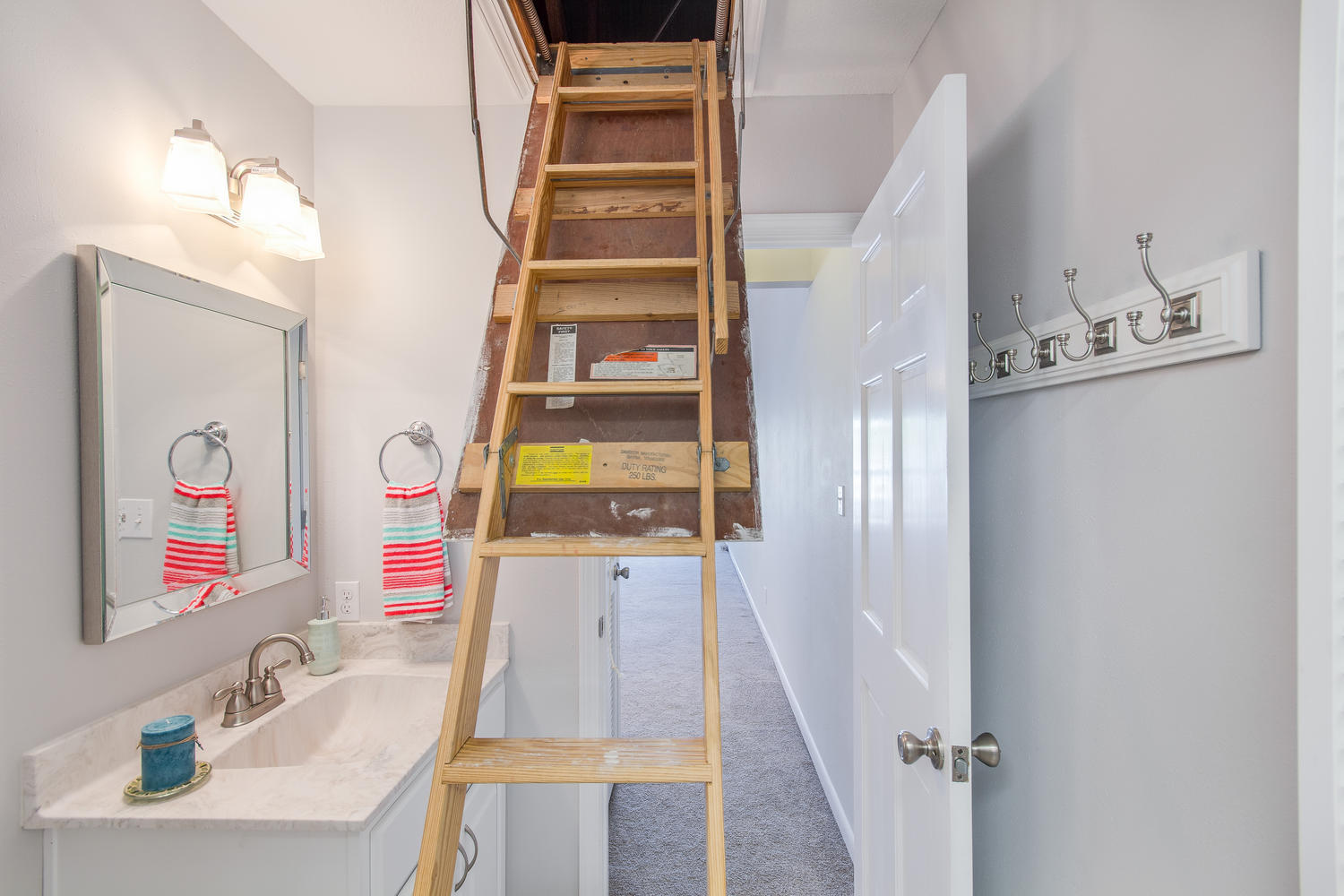 CLIPPER COVE T/H - Residential