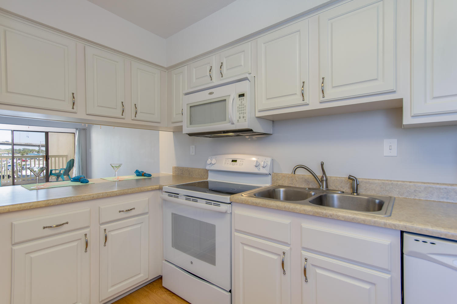 CLIPPER COVE T/H - Residential