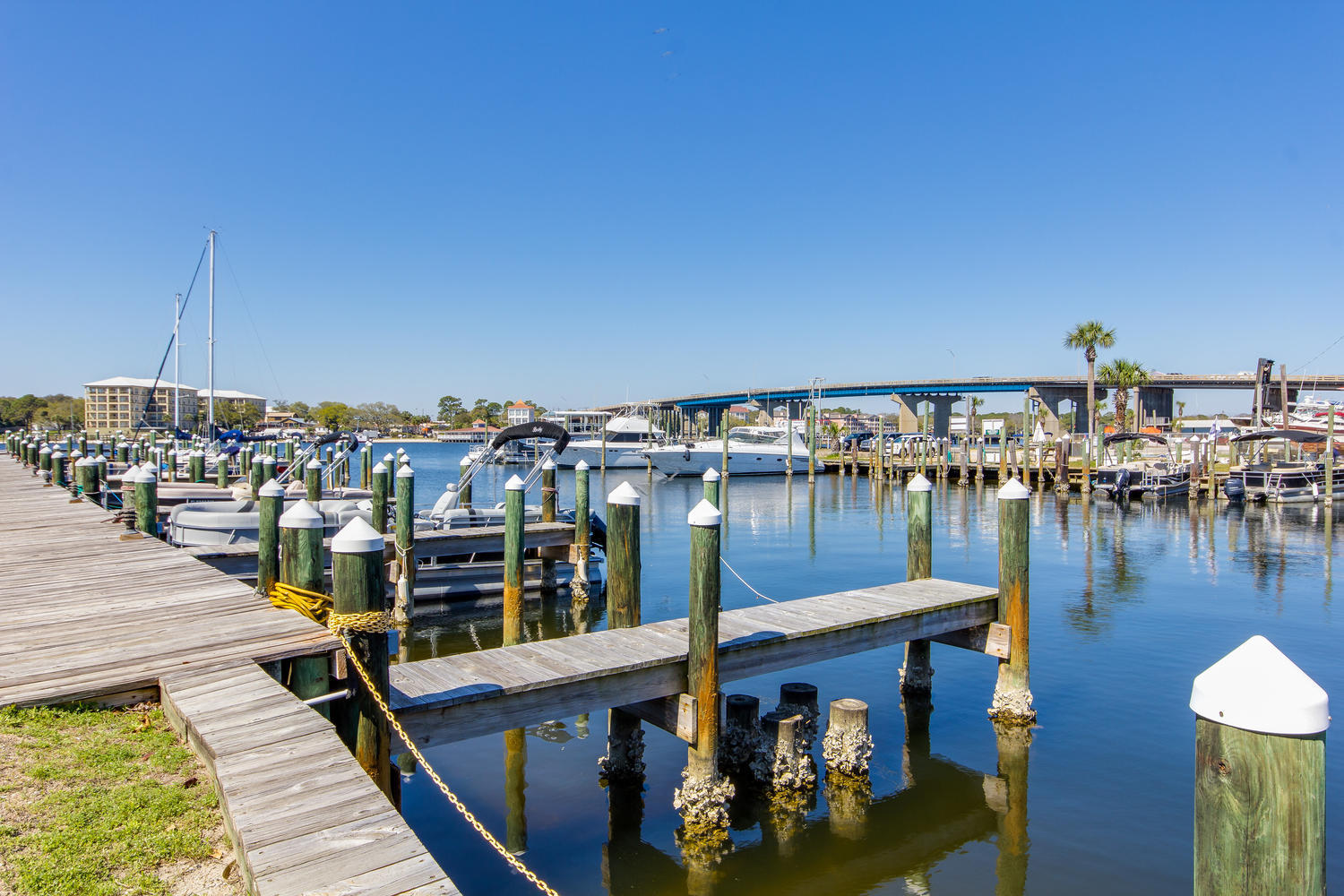 CLIPPER COVE T/H - Residential