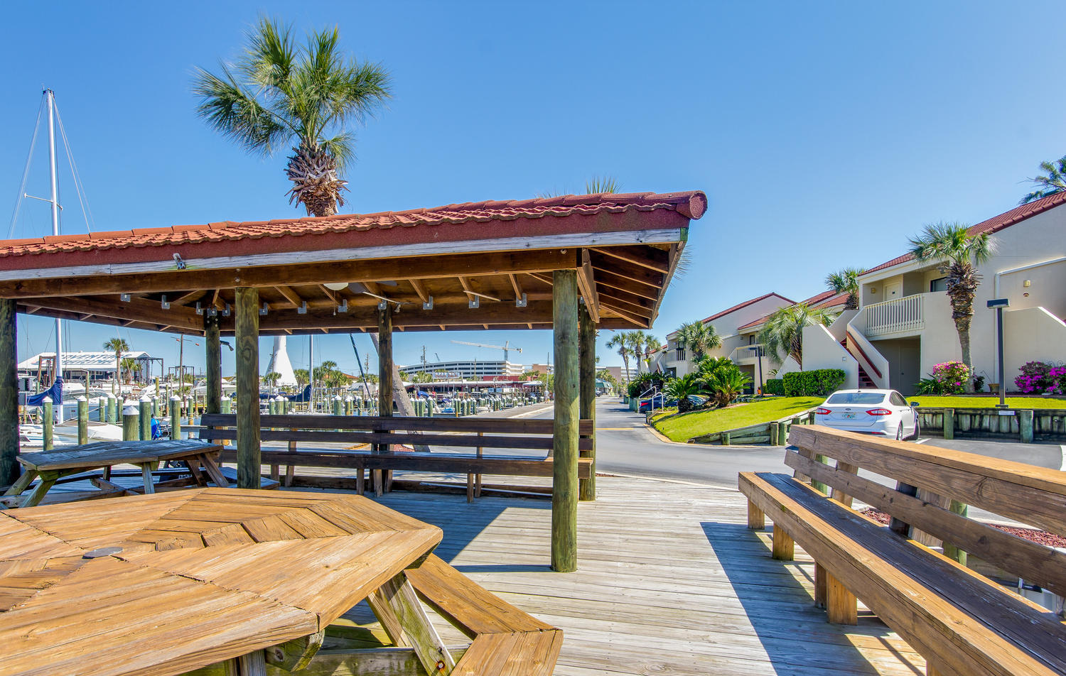 CLIPPER COVE T/H - Residential