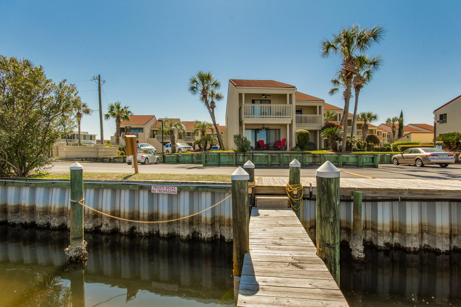 CLIPPER COVE T/H - Residential