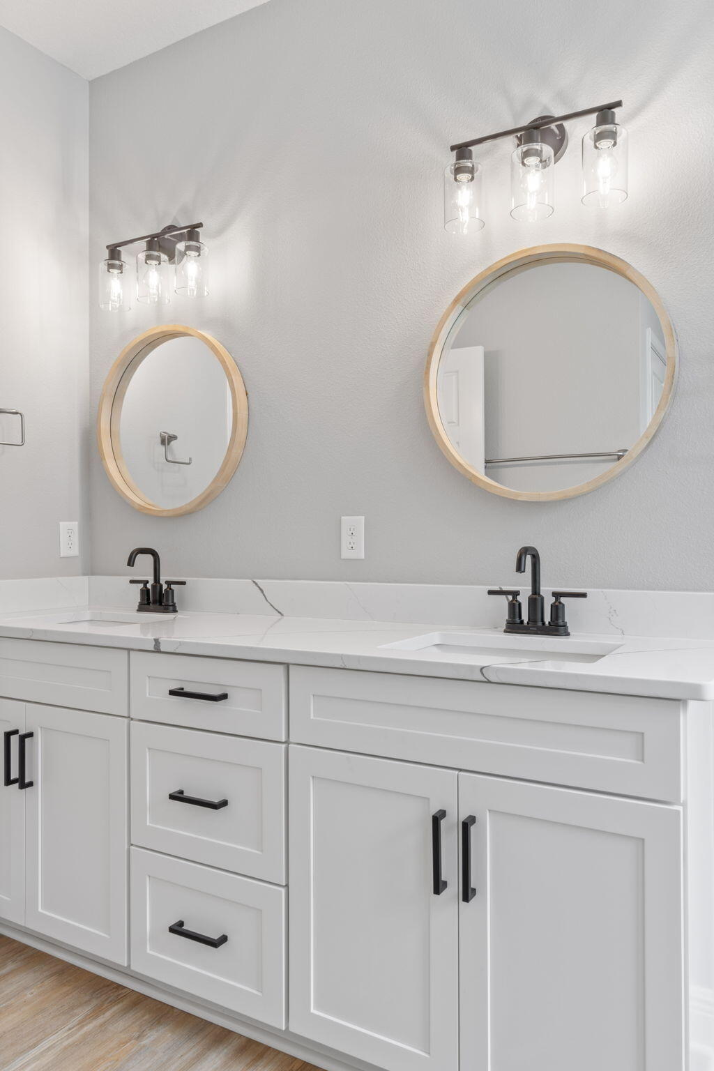 Madelyn Woods - Residential