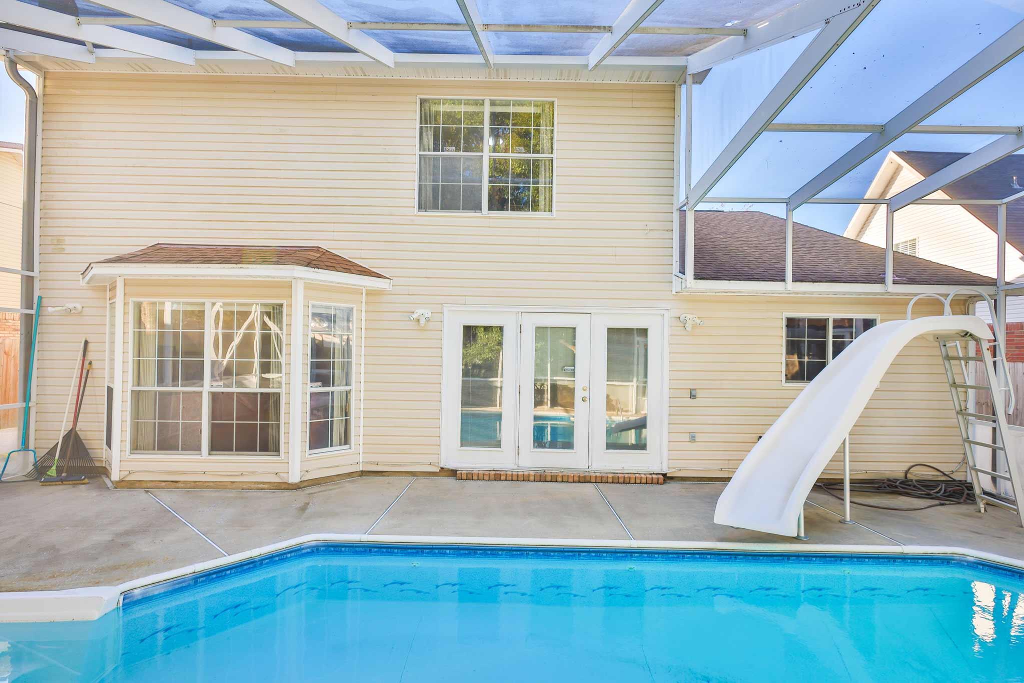 SHALIMAR COMMONS - Residential