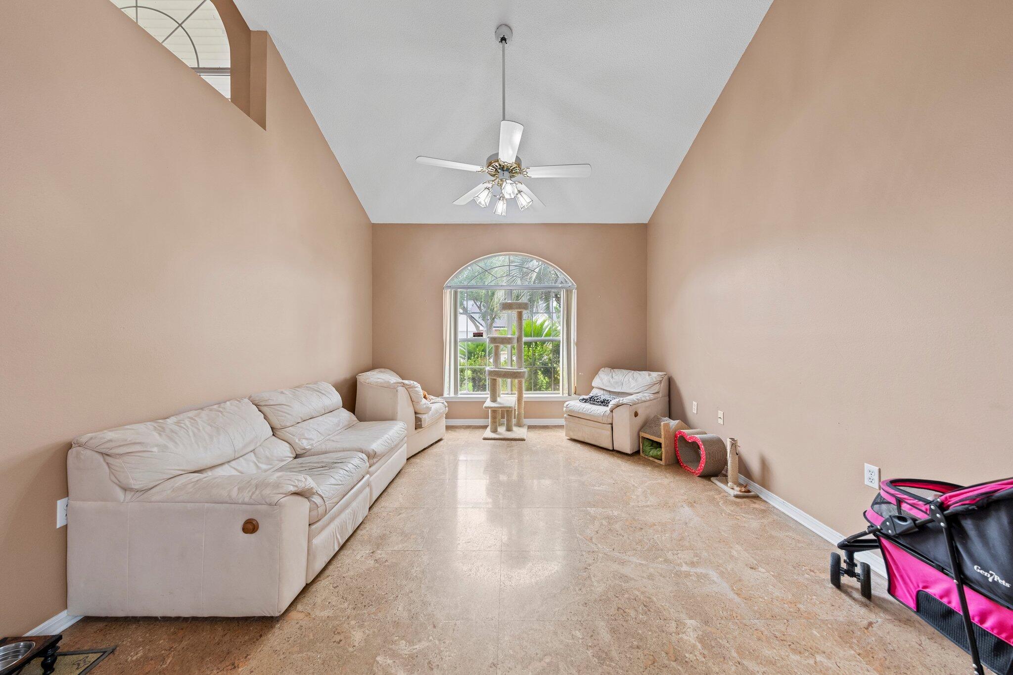 859 Mande Court