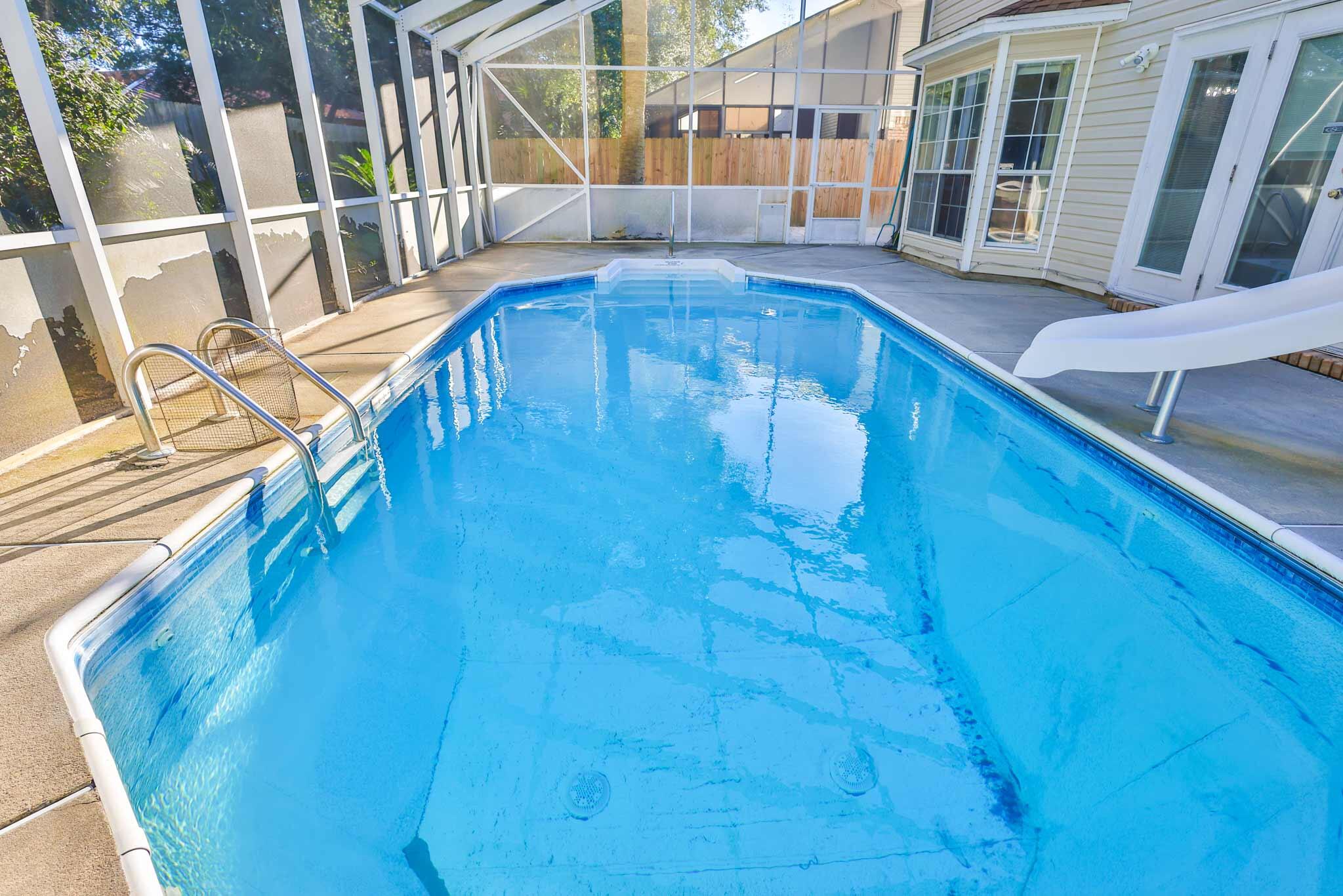 SHALIMAR COMMONS - Residential