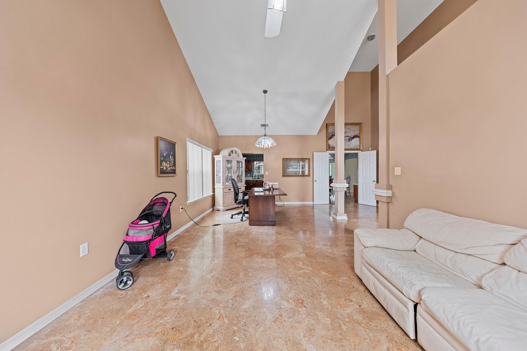 859 Mande Court