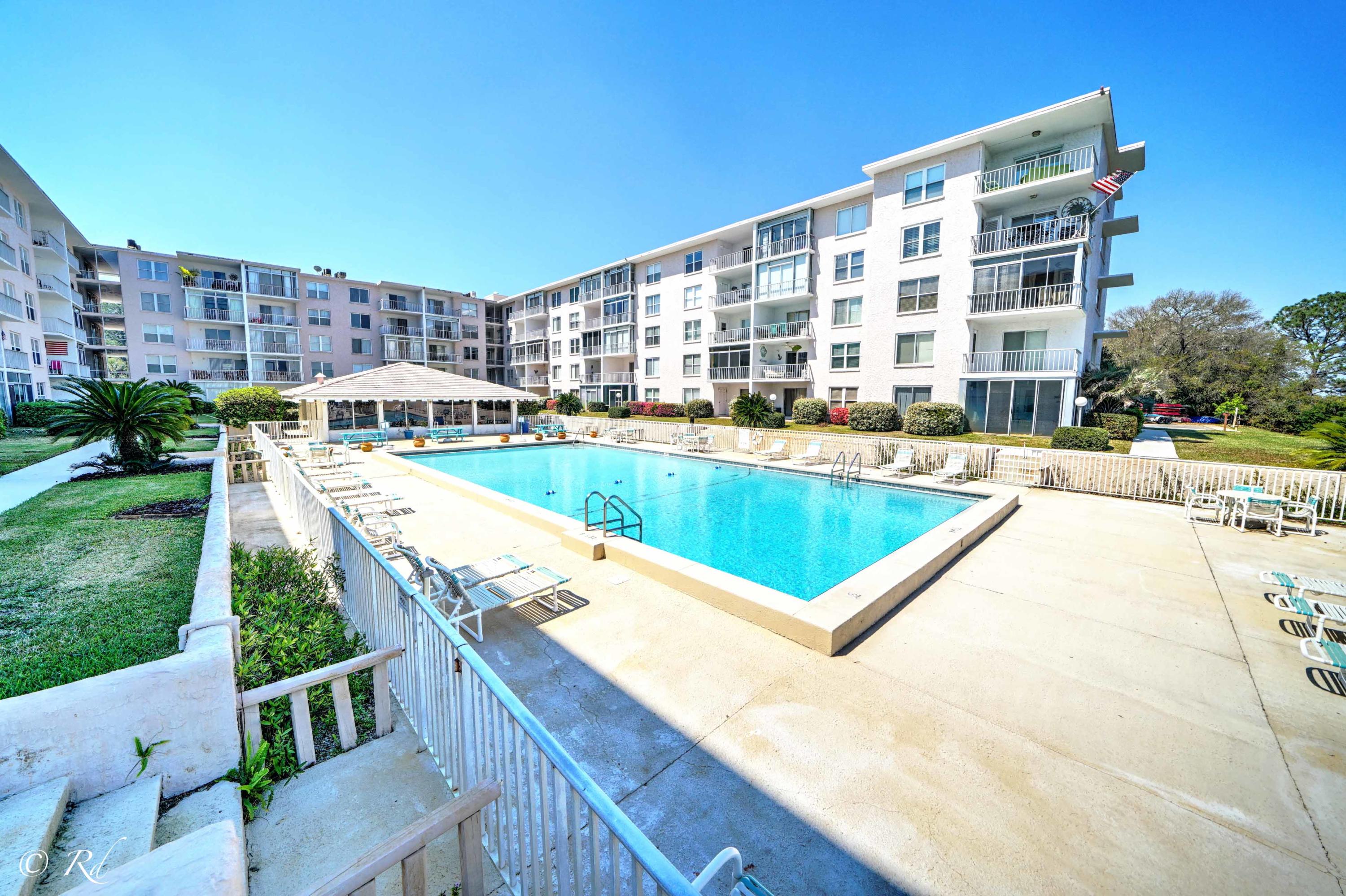 CENTURY PARK WEST - Residential