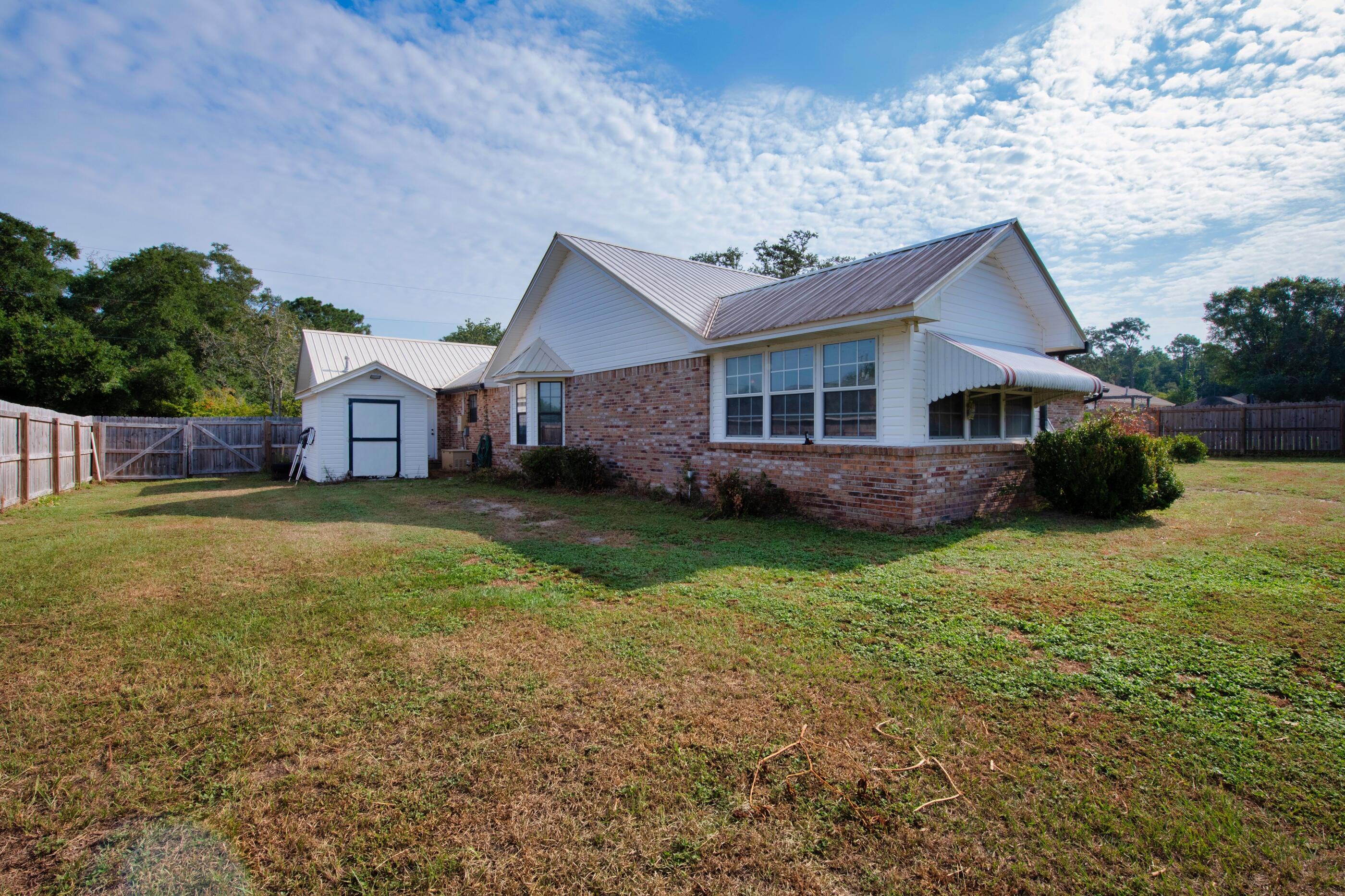 PAGE PLACE 2 - Residential