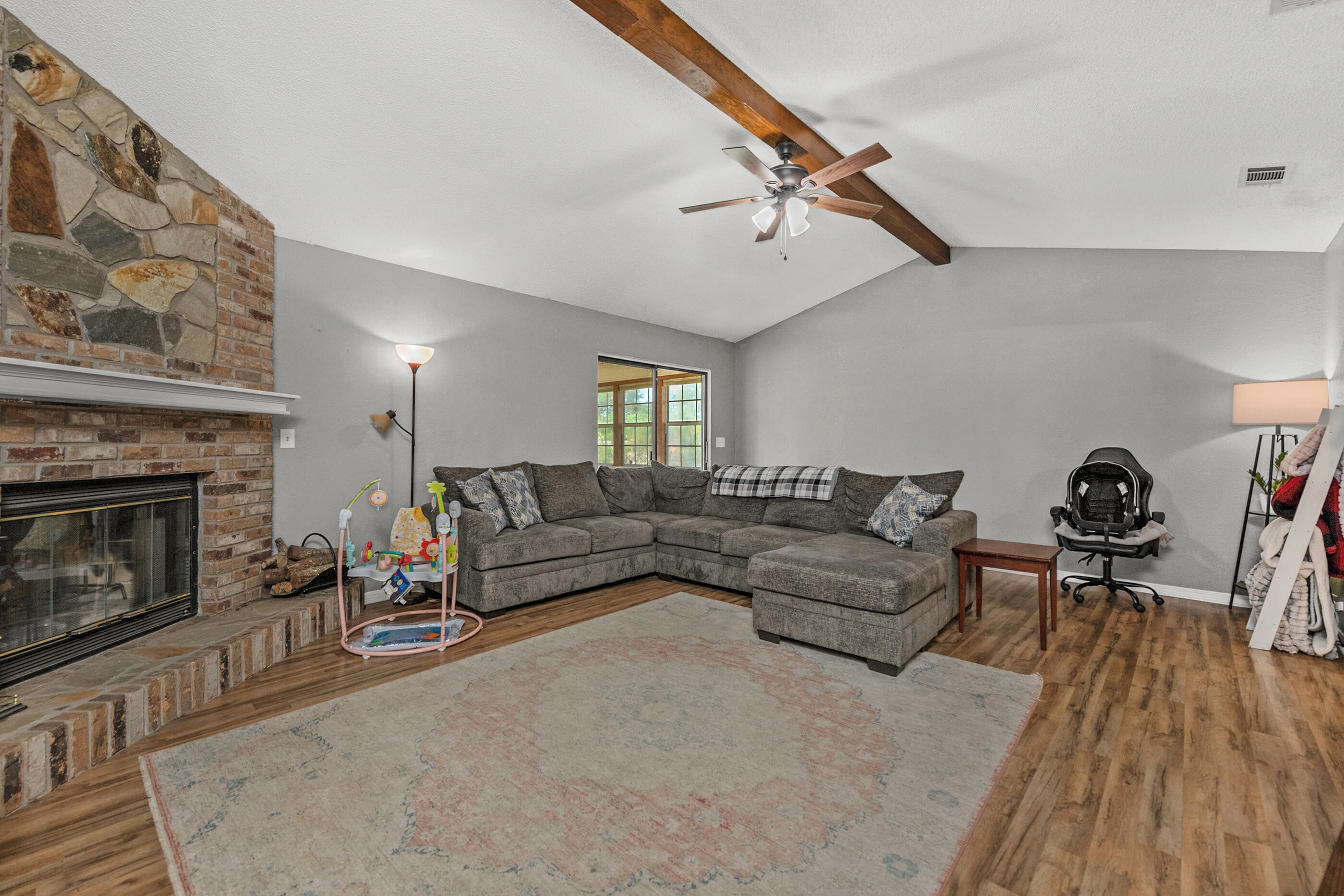 PAGE PLACE 2 - Residential