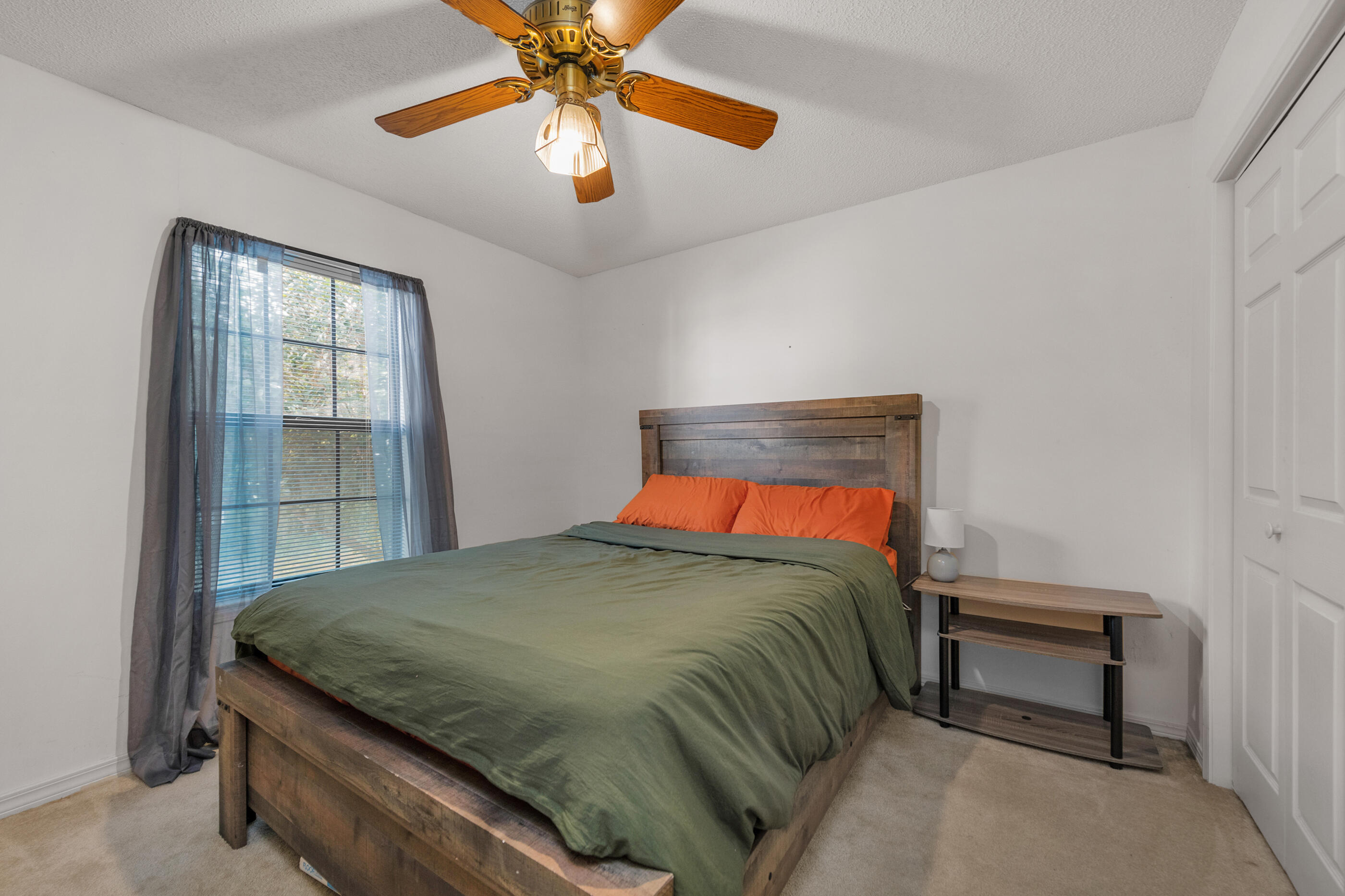 PAGE PLACE 2 - Residential