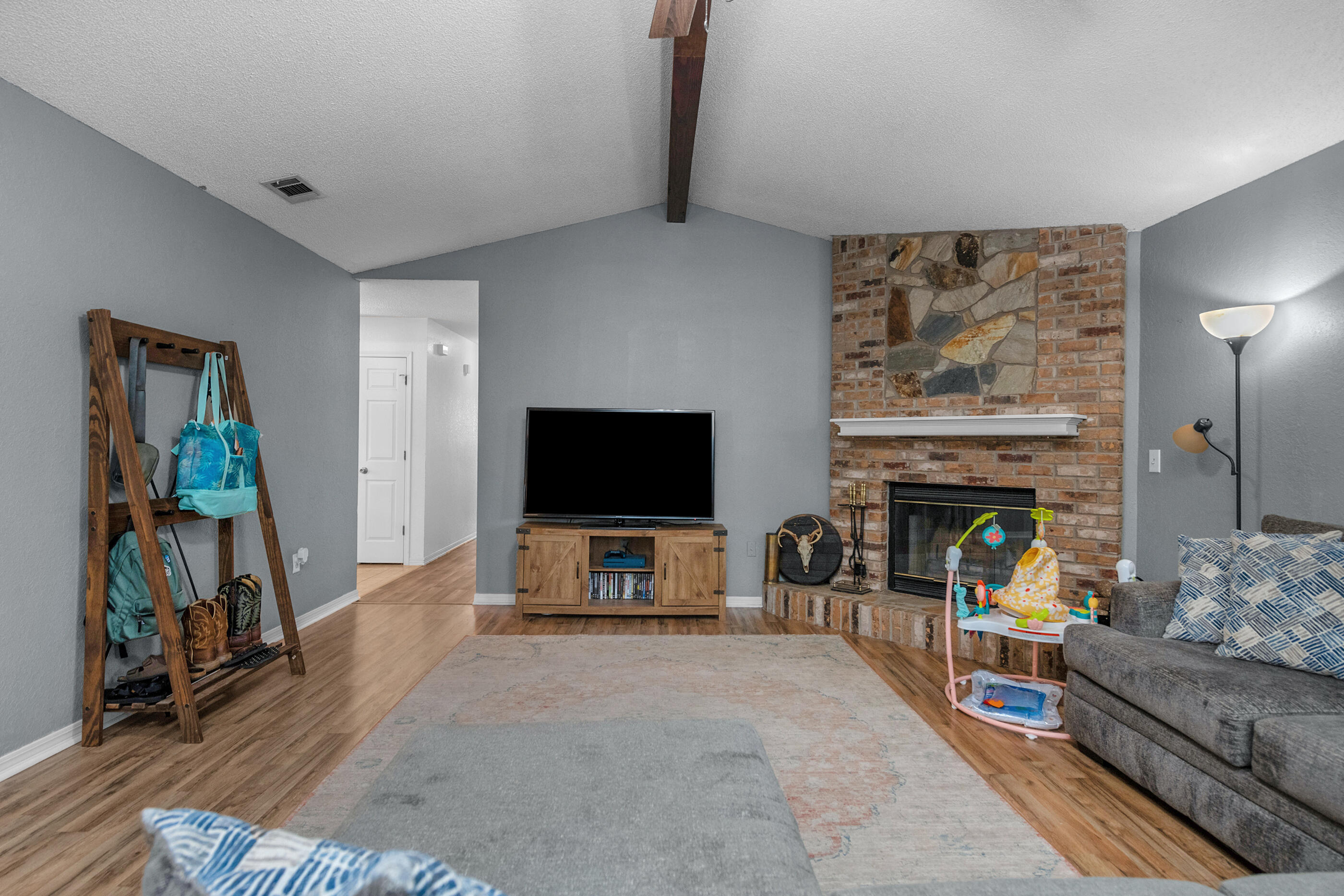 PAGE PLACE 2 - Residential