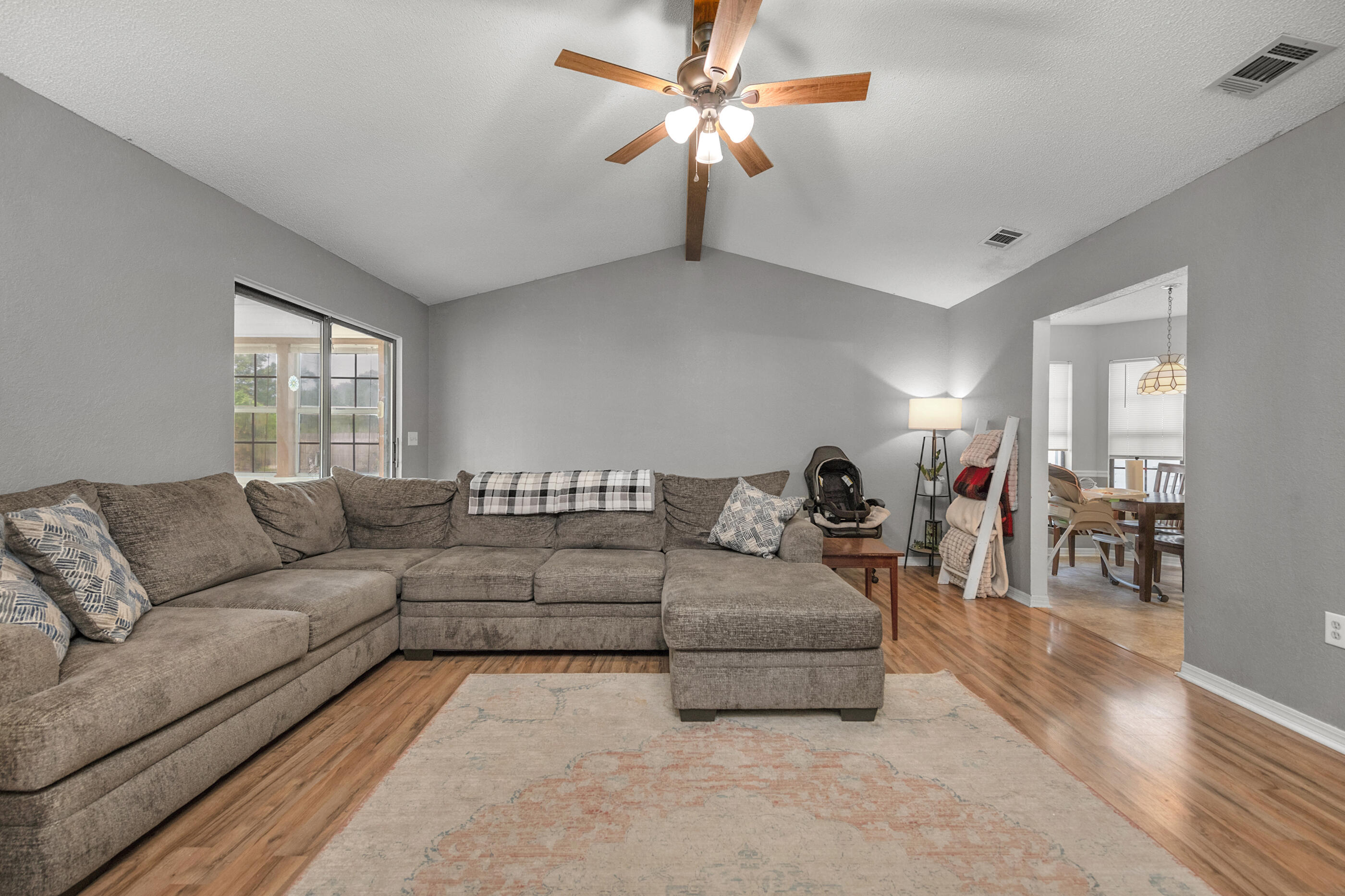 PAGE PLACE 2 - Residential