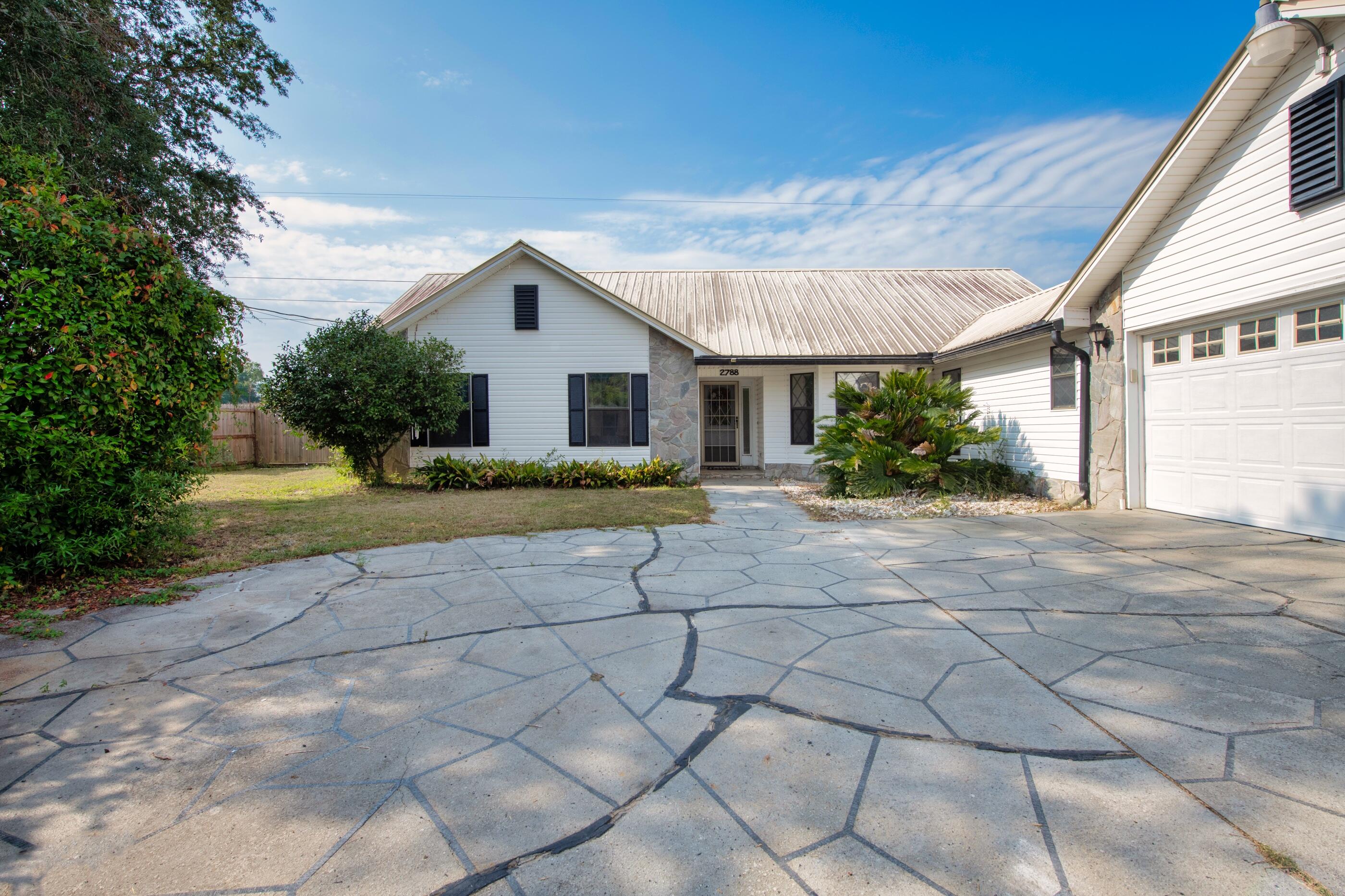 PAGE PLACE 2 - Residential