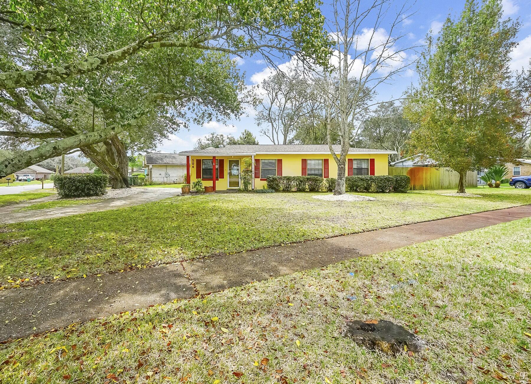 WINTHROP PLACE, 1st Addition - Residential