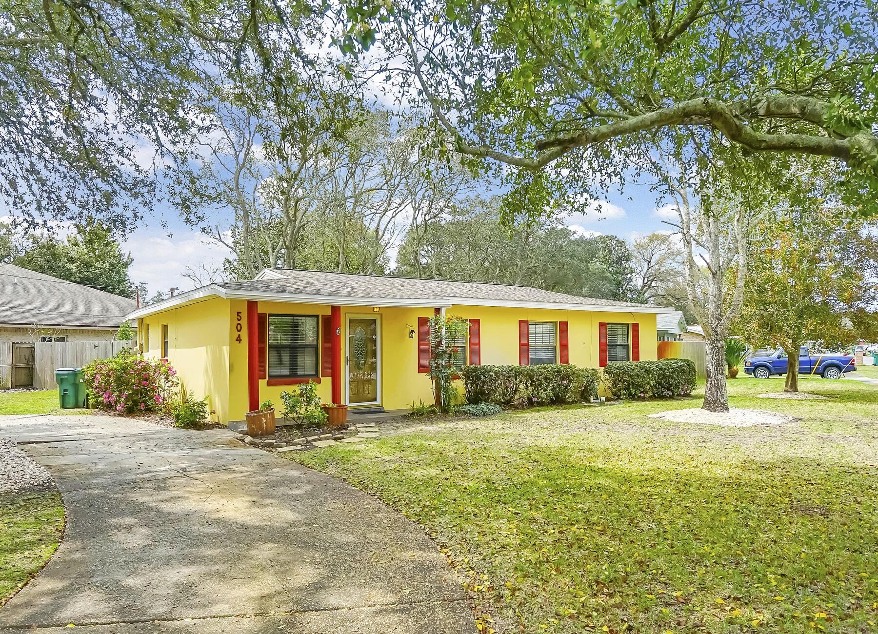 WINTHROP PLACE, 1st Addition - Residential