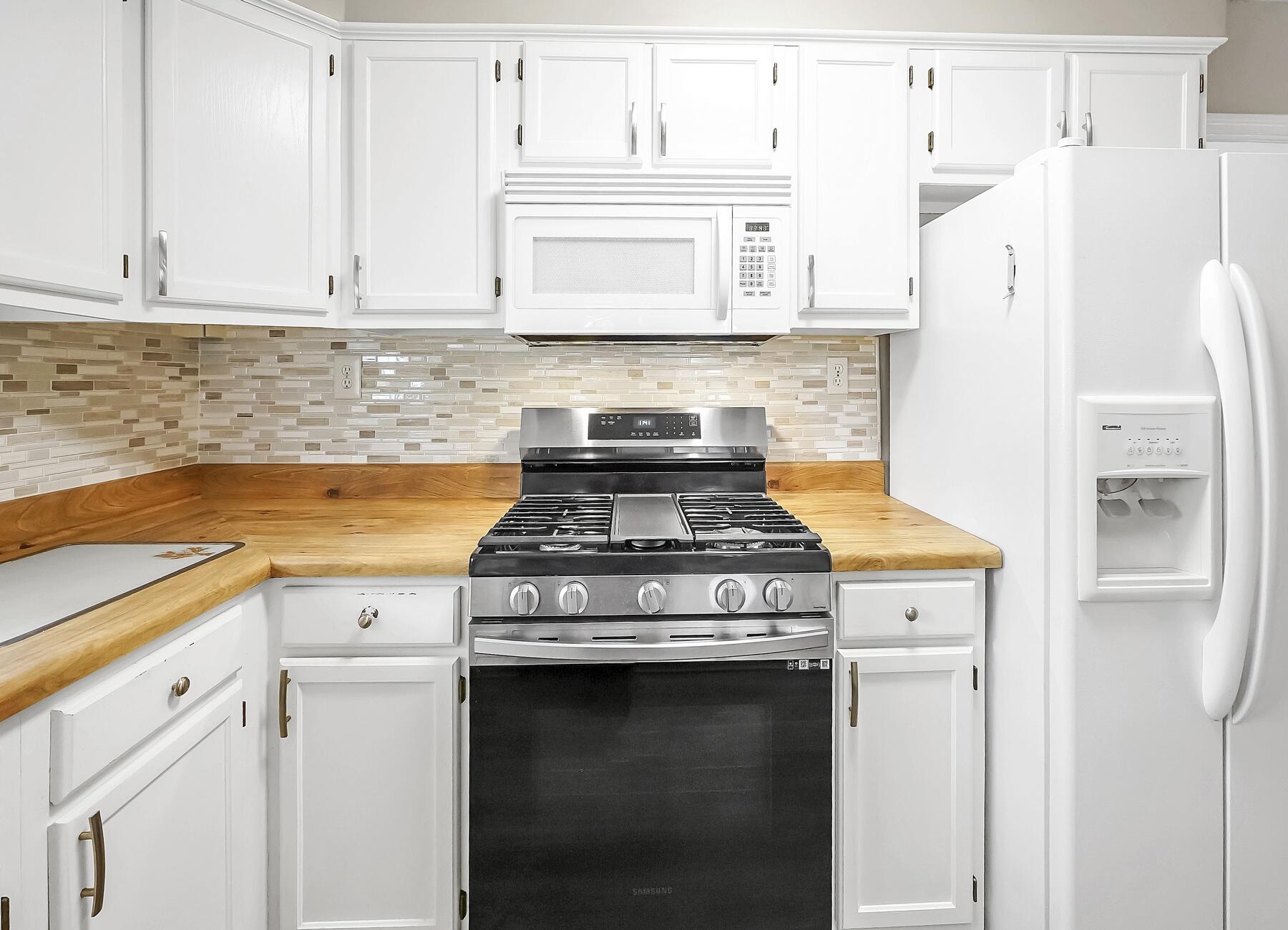 WINTHROP PLACE, 1st Addition - Residential