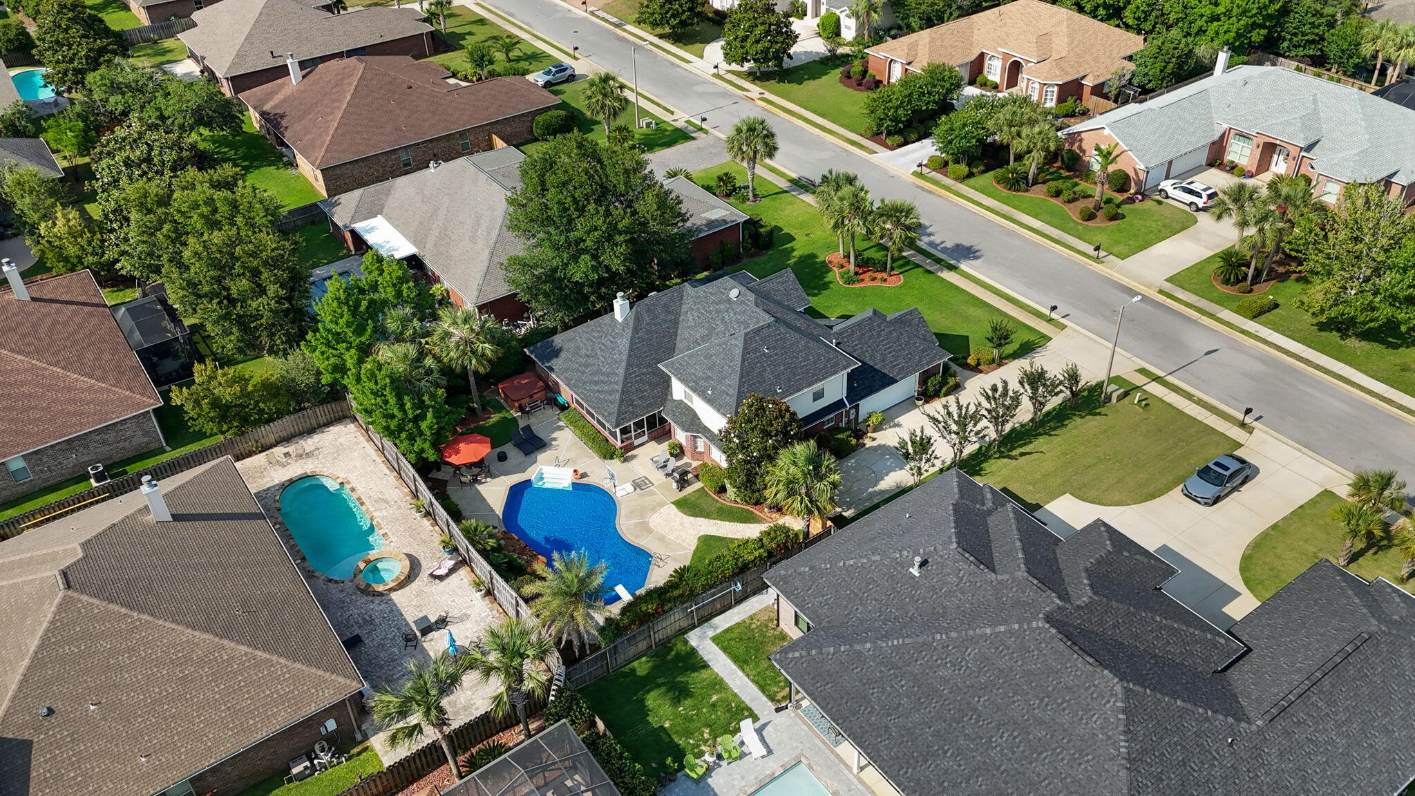 HERITAGE PARK - Residential