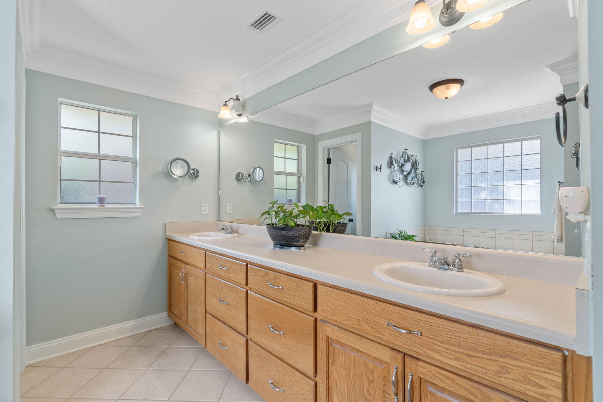 HERITAGE PARK - Residential