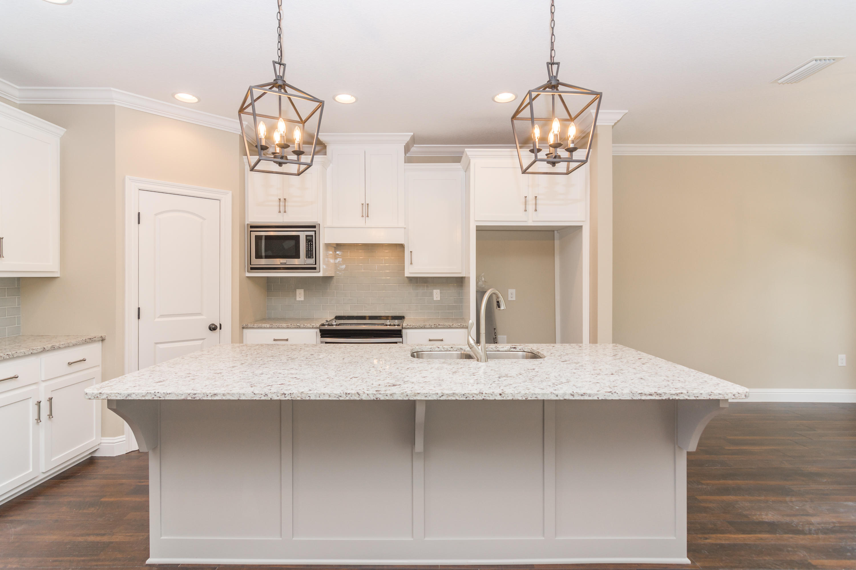 HOMEWOOD EST - Residential