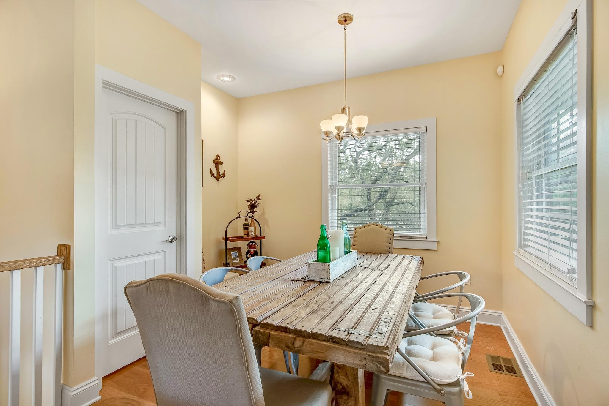 TURQUOISE BEACH 2ND ADDN - Residential