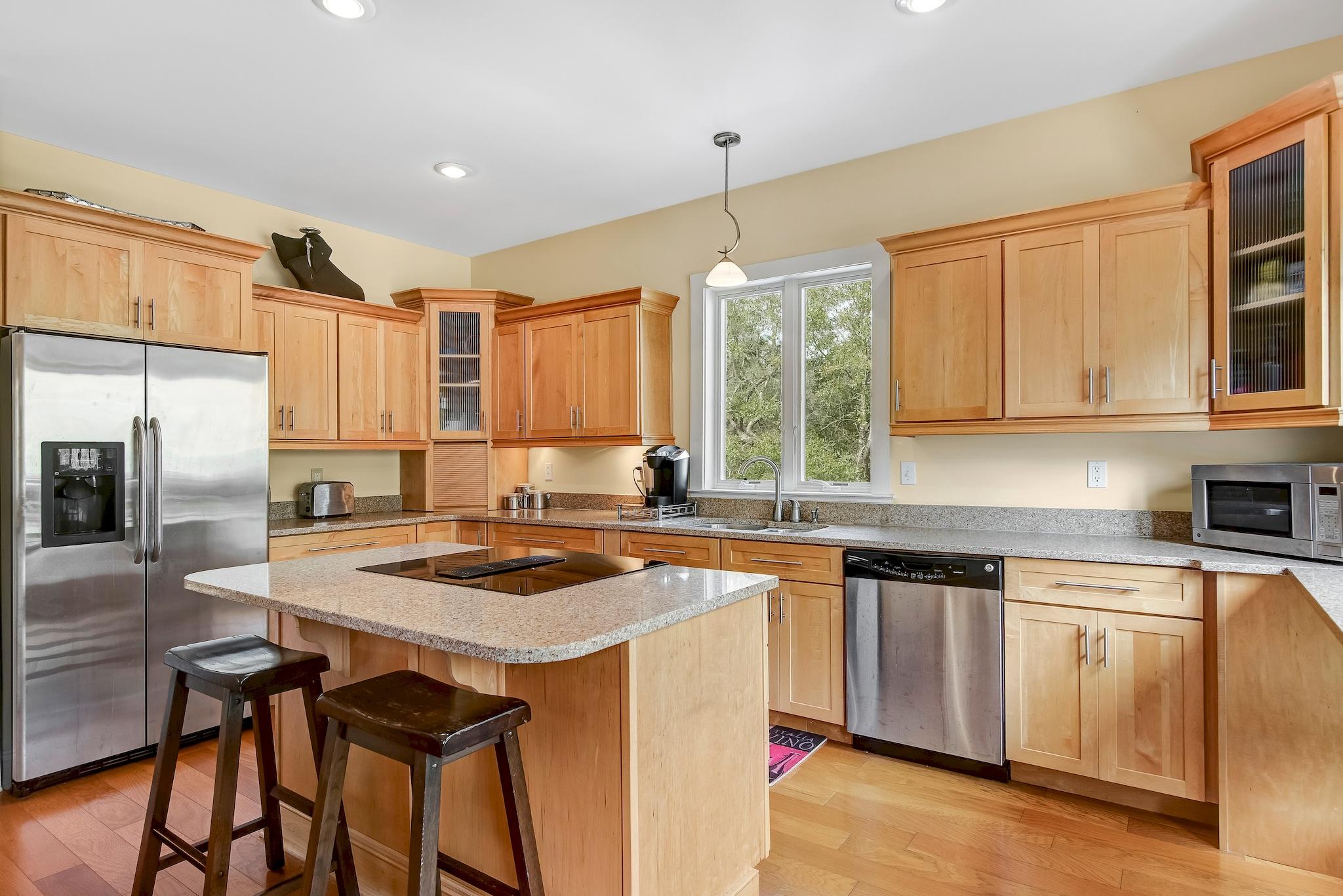 TURQUOISE BEACH 2ND ADDN - Residential