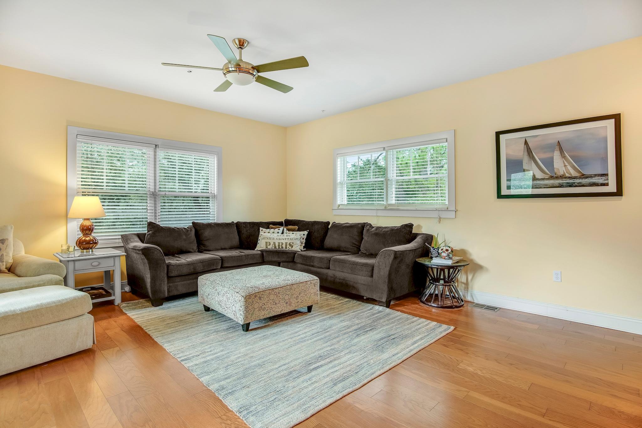 TURQUOISE BEACH 2ND ADDN - Residential