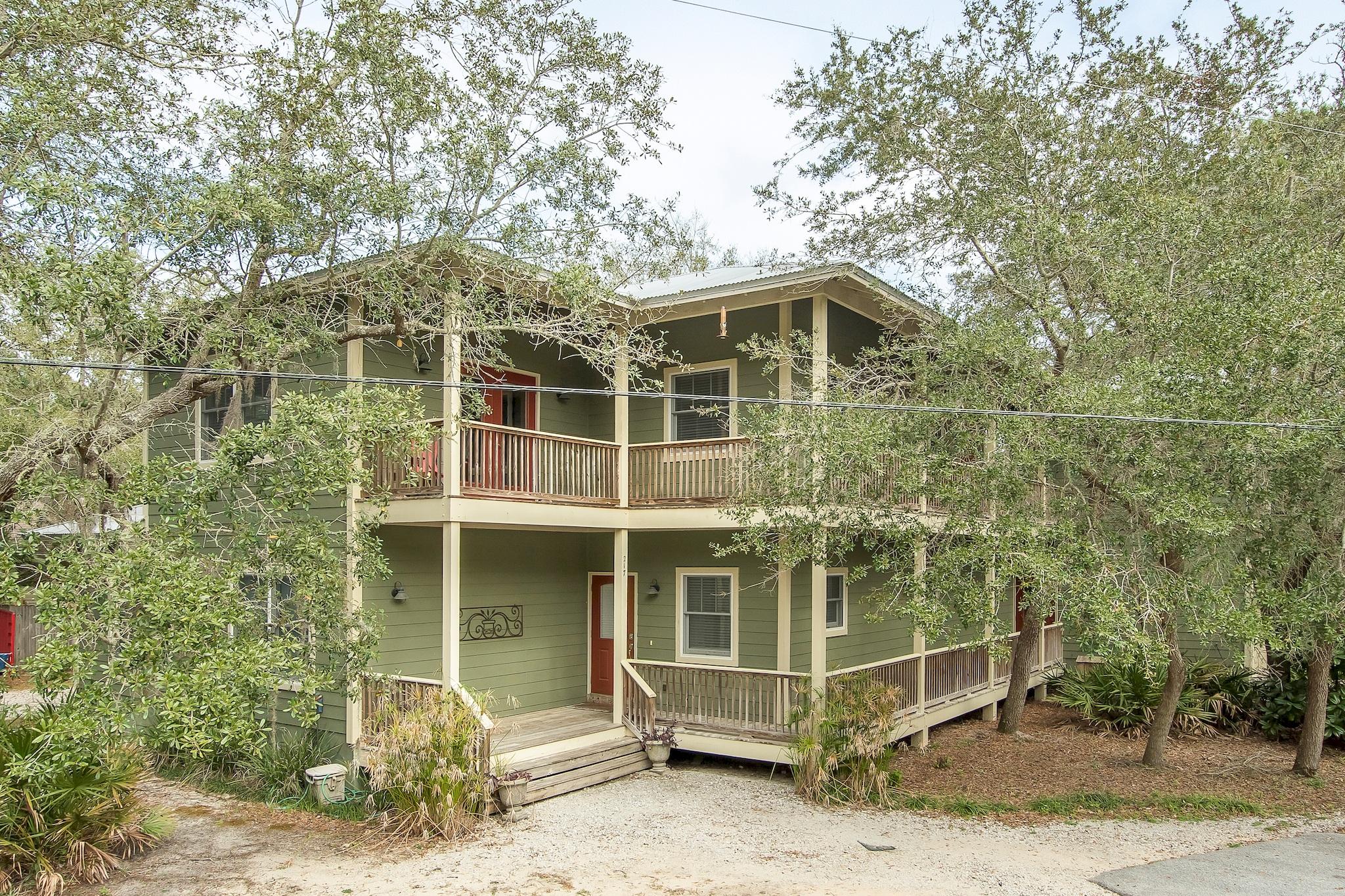 TURQUOISE BEACH 2ND ADDN - Residential