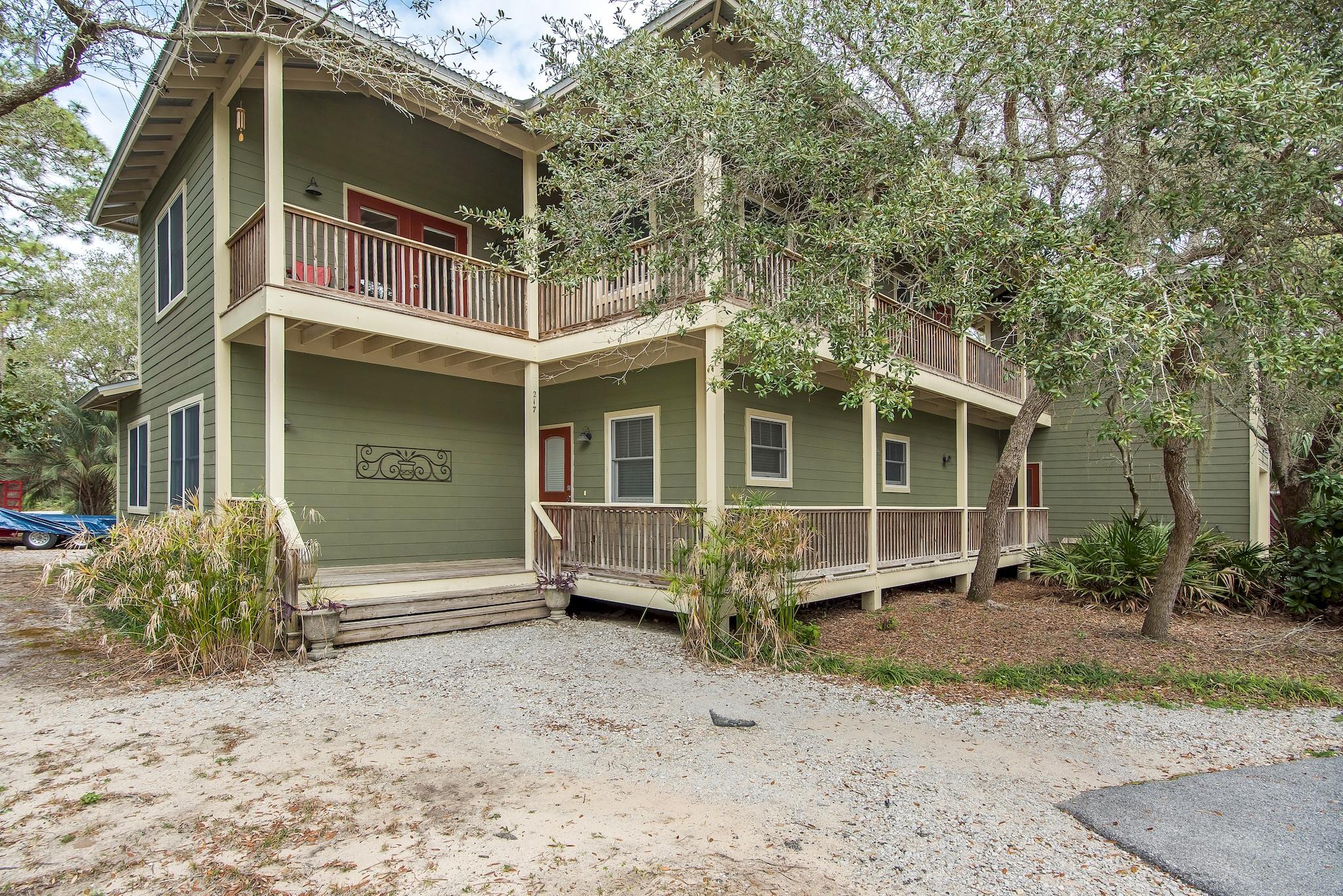 TURQUOISE BEACH 2ND ADDN - Residential