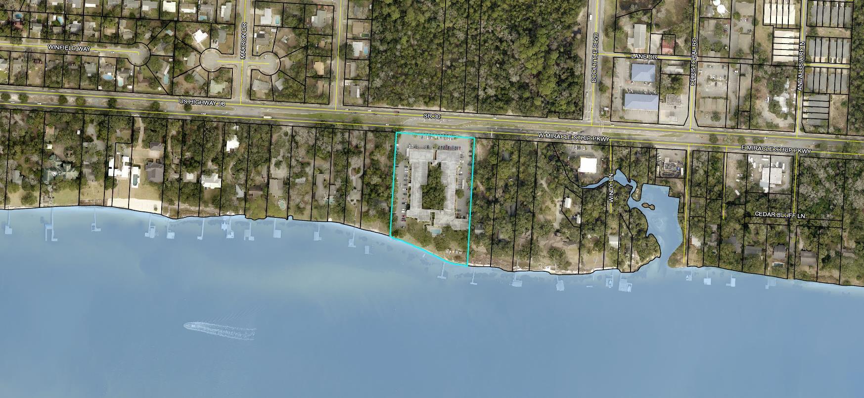 CEDARS CONDO - Residential