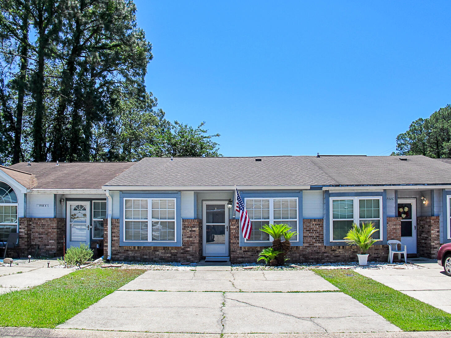 BRIGHTON WOODS - Residential