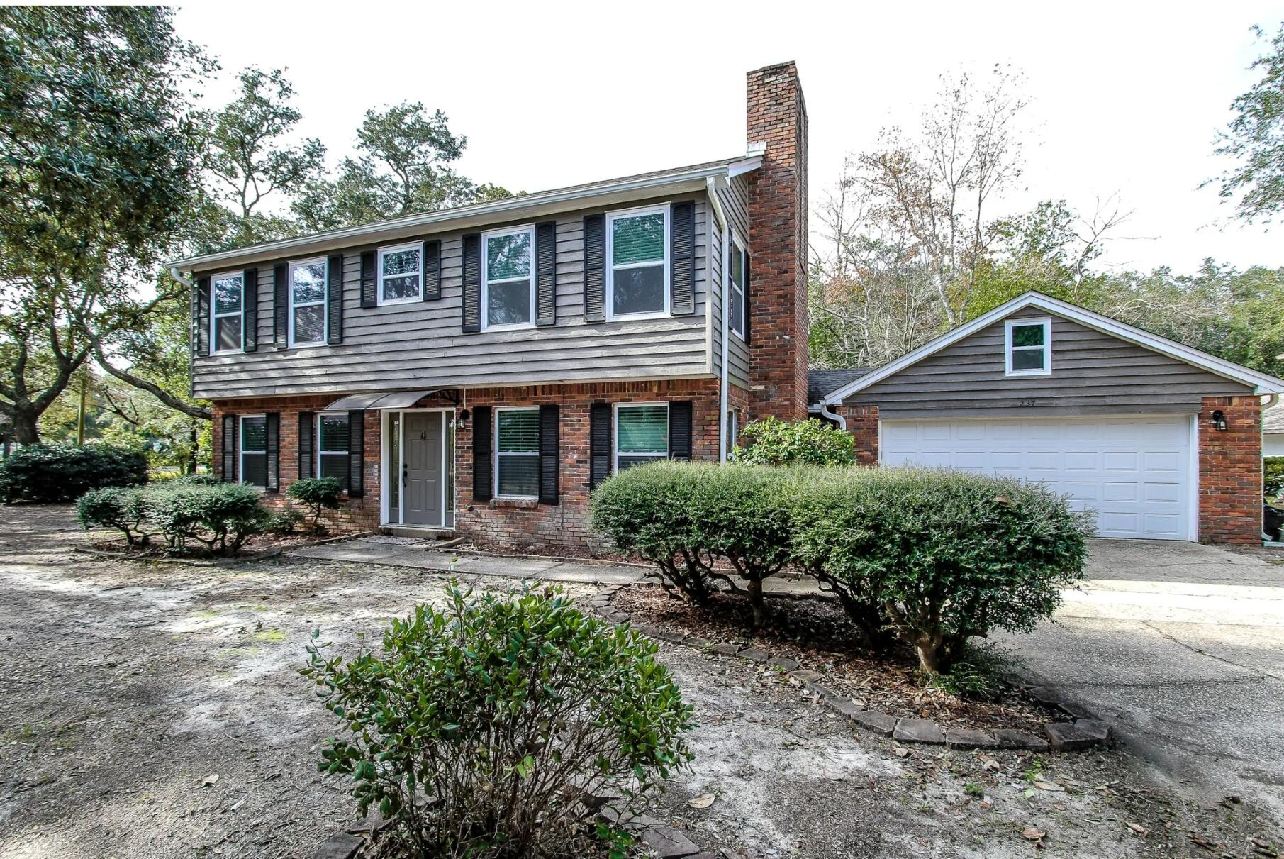 LAKE LORRAINE ESTATES 2 - Residential Lease