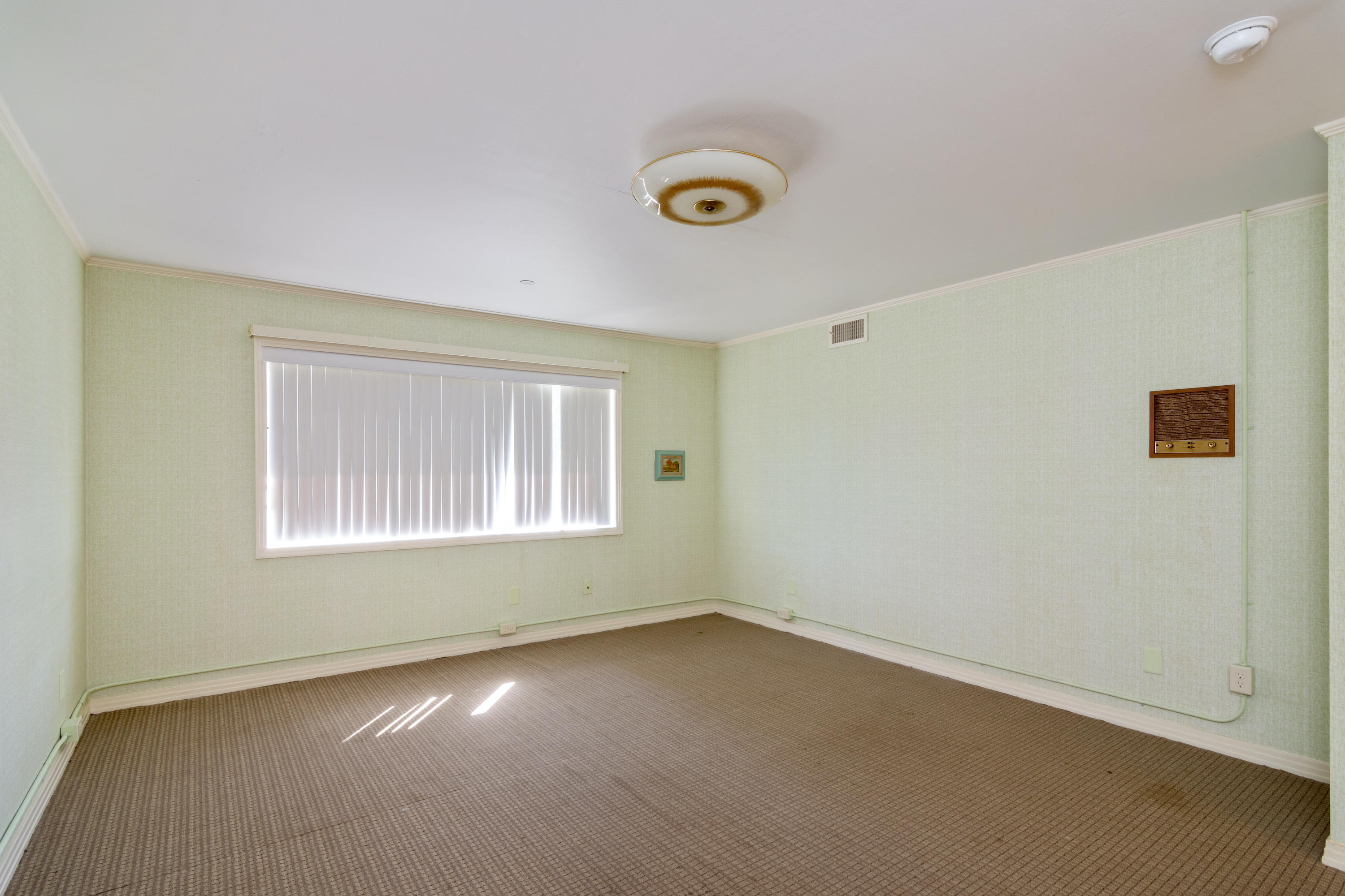 Meets and Bounds - Residential