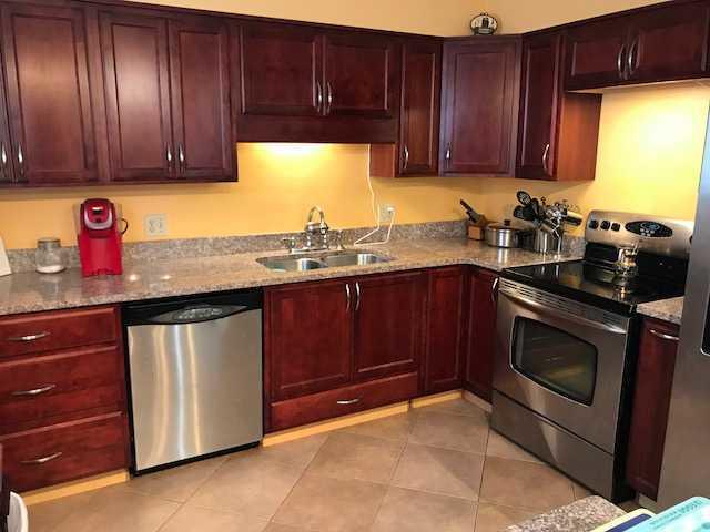 HIDDEN TRAILS PH 1 Lot 13 - Residential