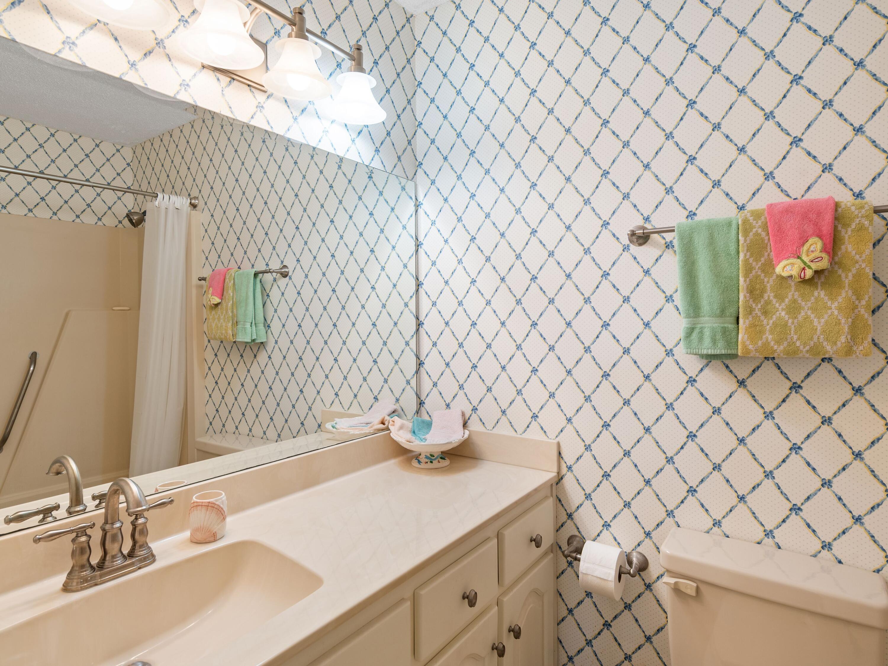 Sea Cliffs T/H - Residential