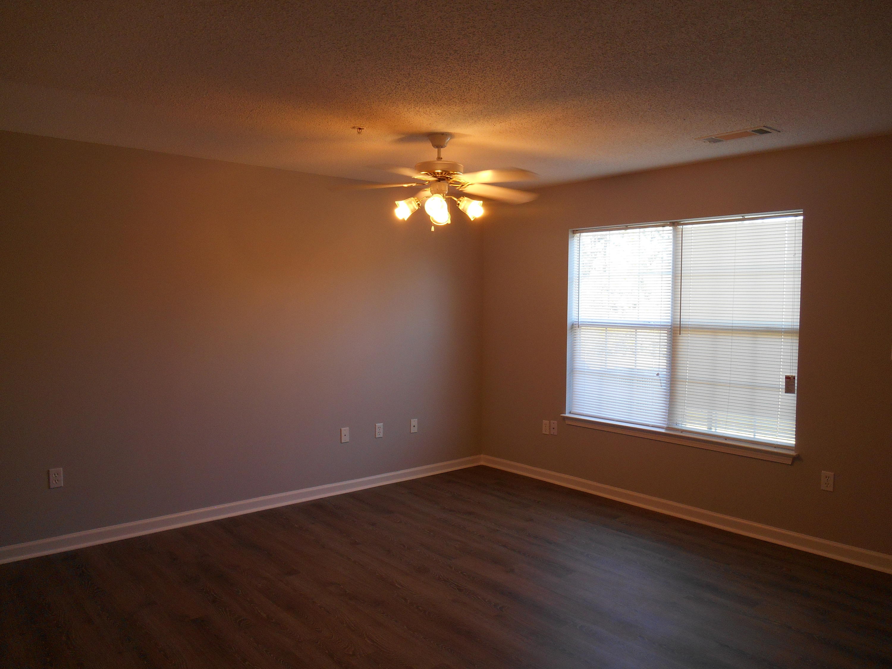 ROLLING PINES - Residential Lease