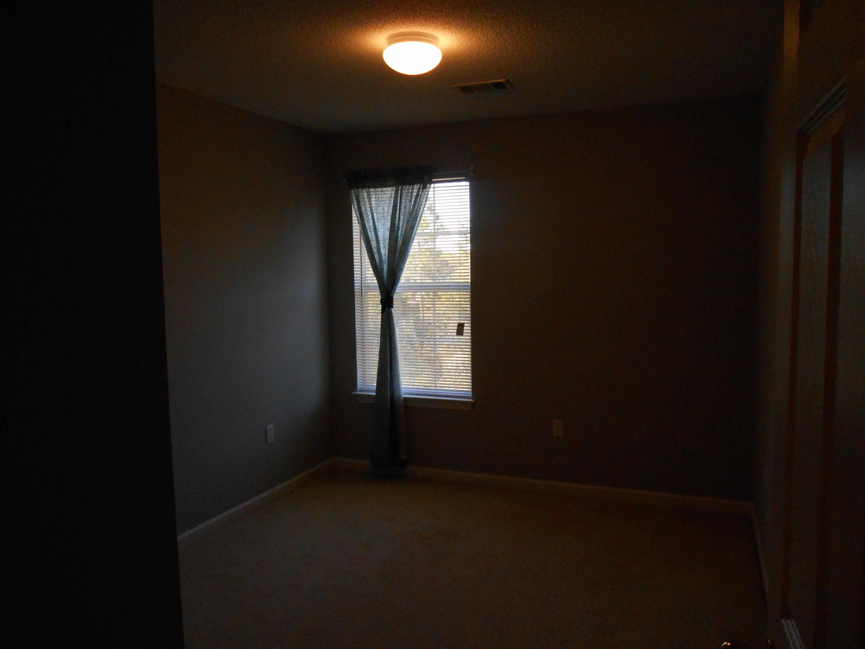 ROLLING PINES - Residential Lease