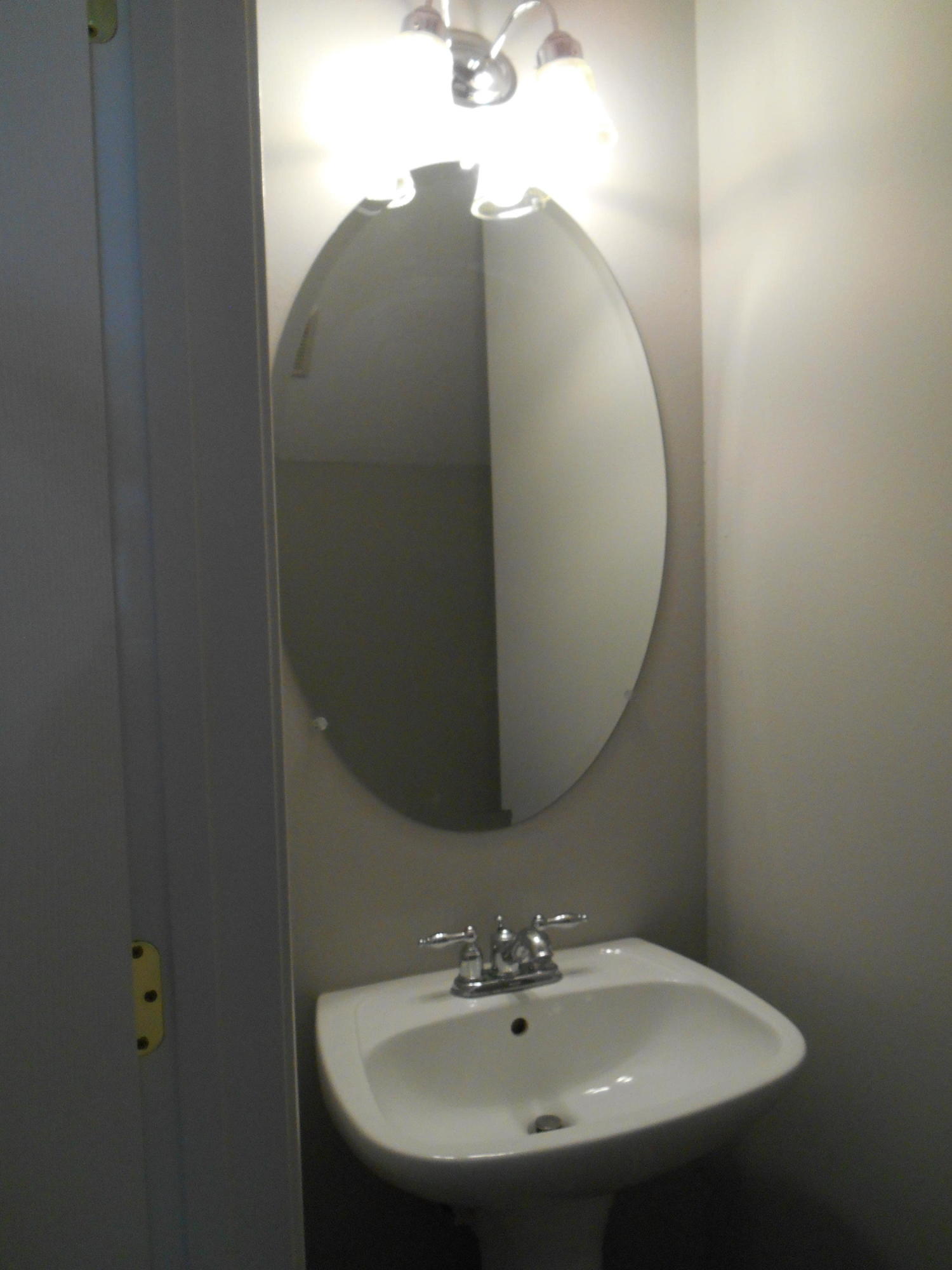 ROLLING PINES - Residential Lease