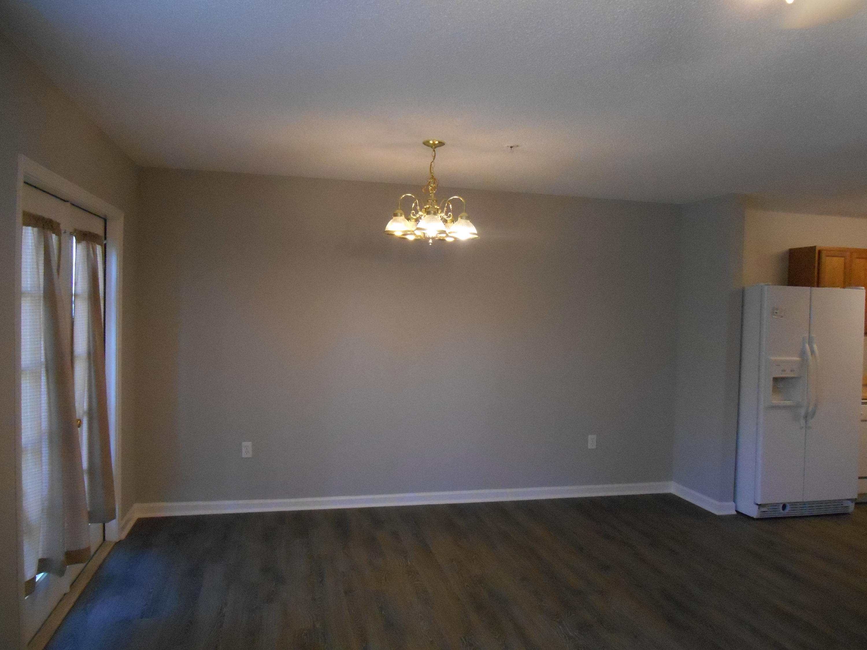 ROLLING PINES - Residential Lease