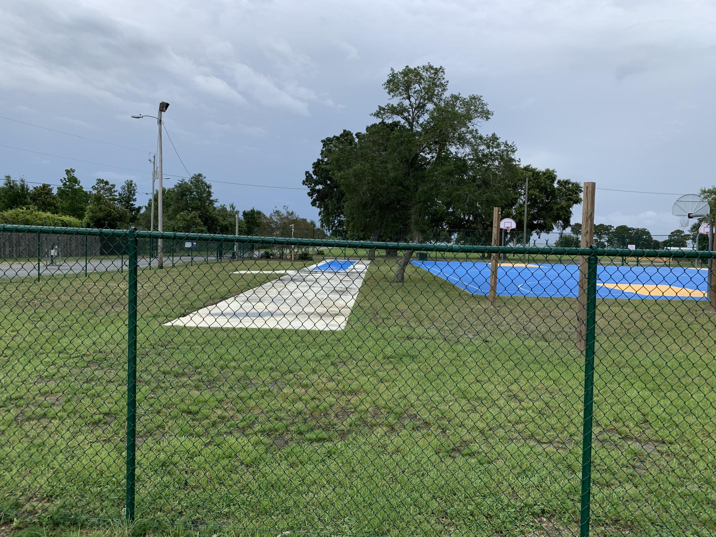 Holley by the Sea - Land