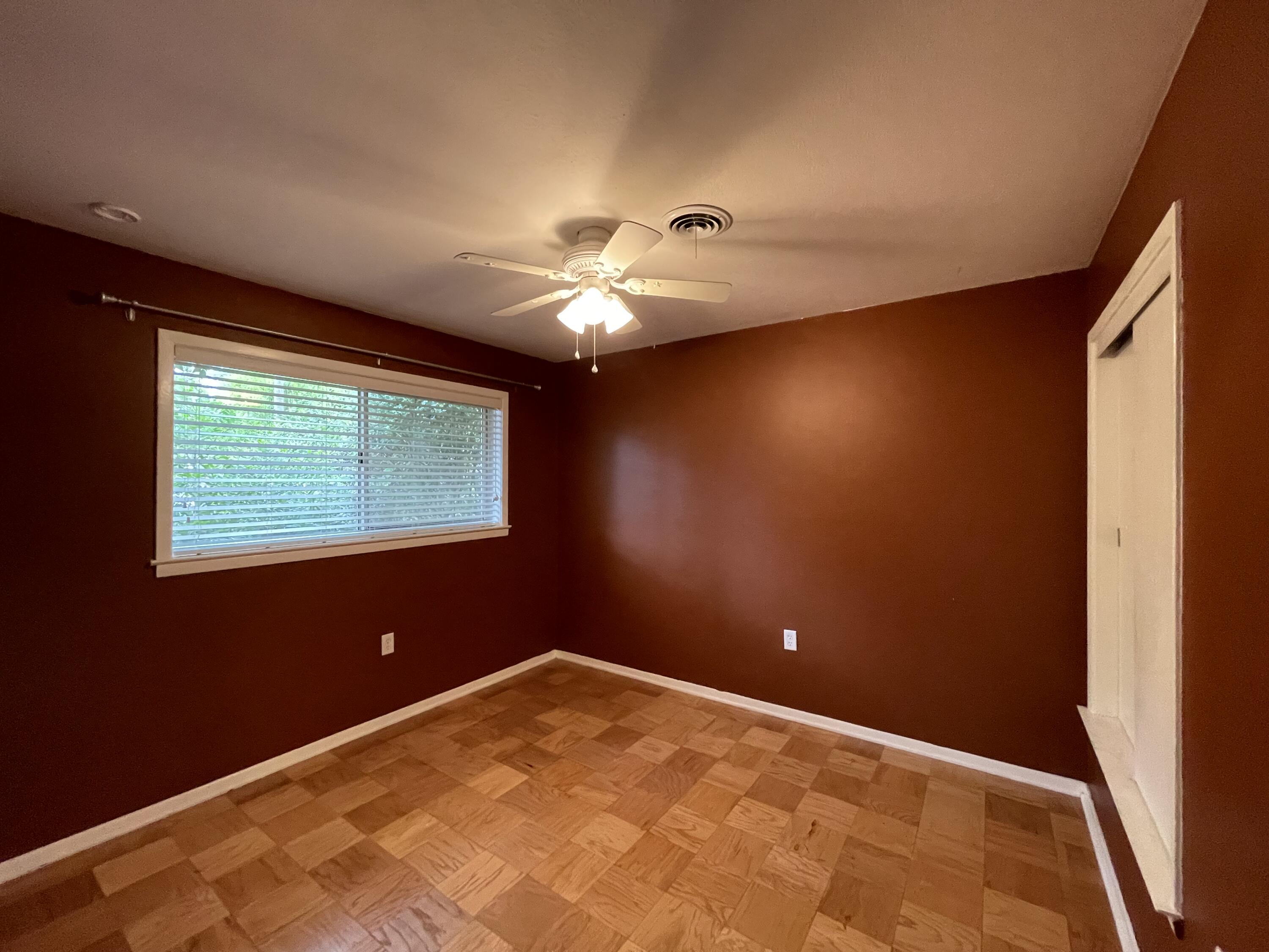 COLONIAL ESTATES - Residential