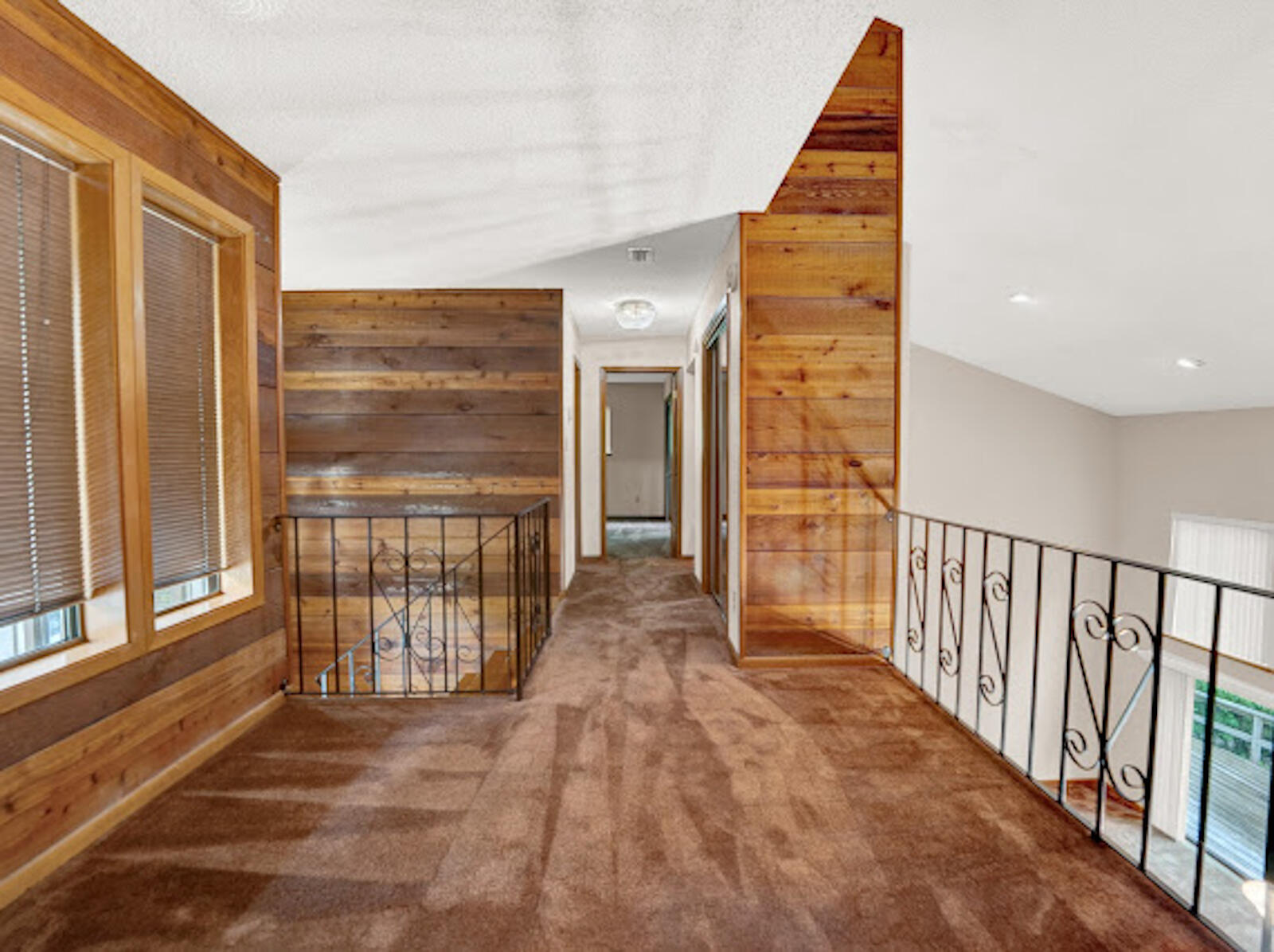 LE CHATEAU - Residential