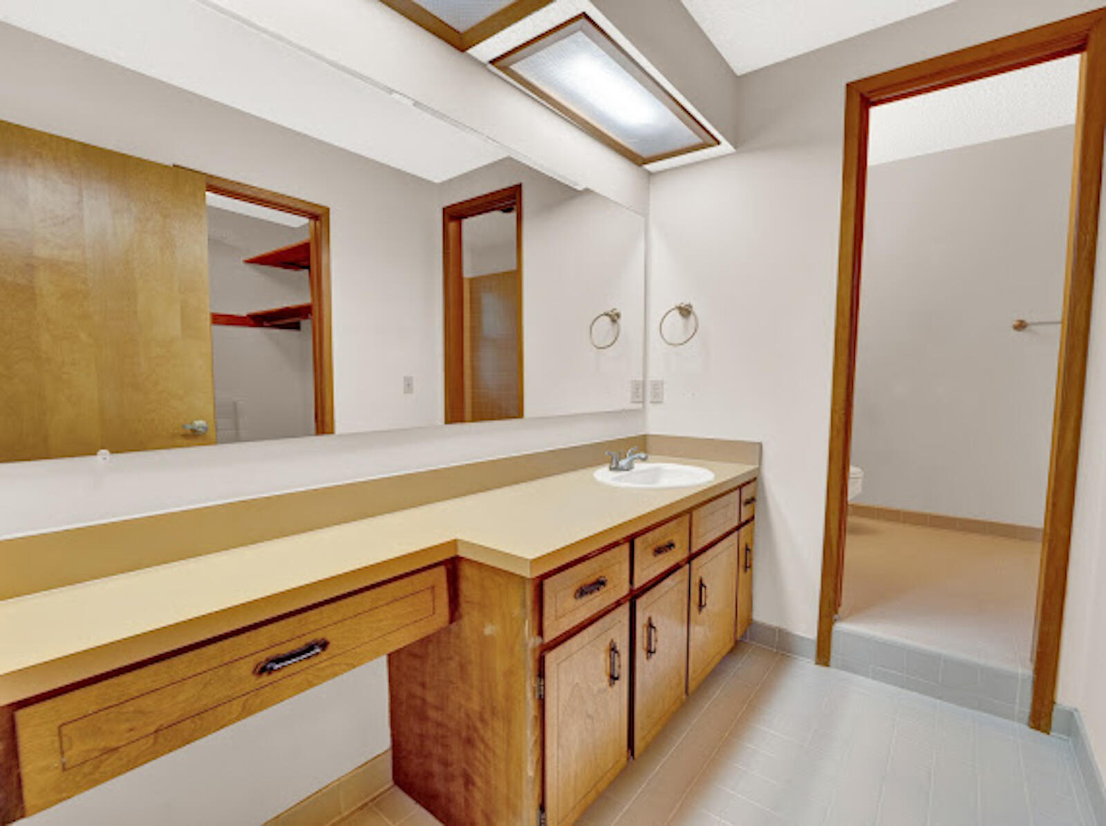 LE CHATEAU - Residential