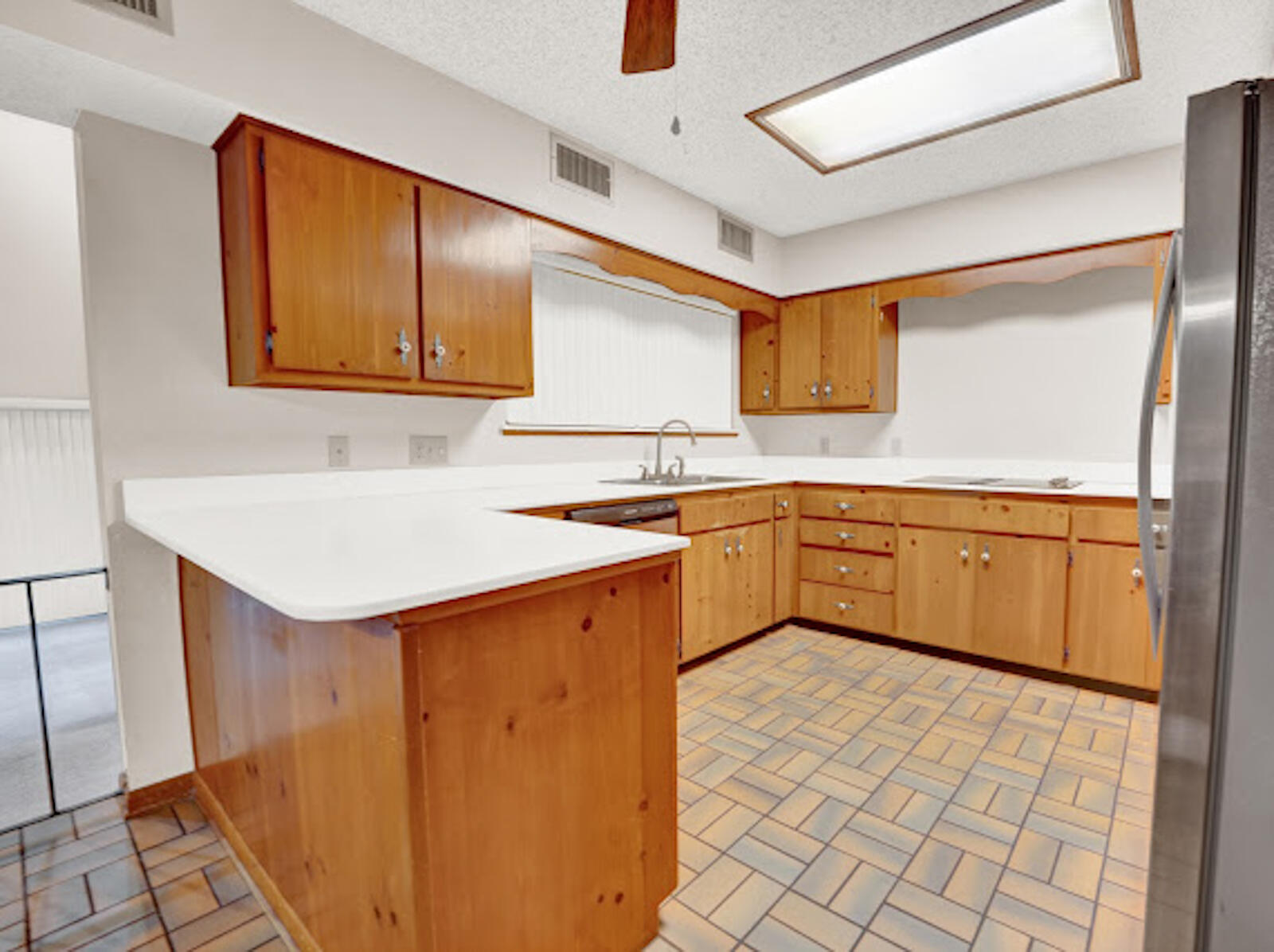 LE CHATEAU - Residential