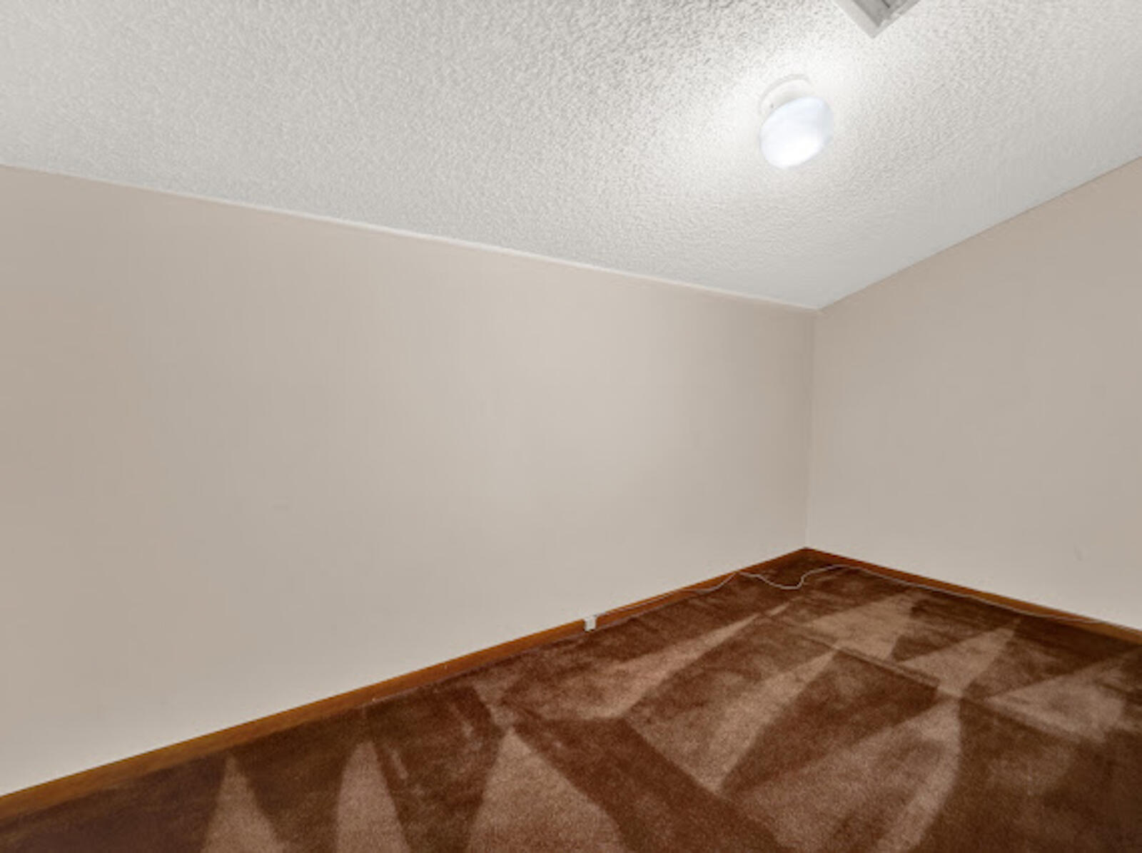 LE CHATEAU - Residential