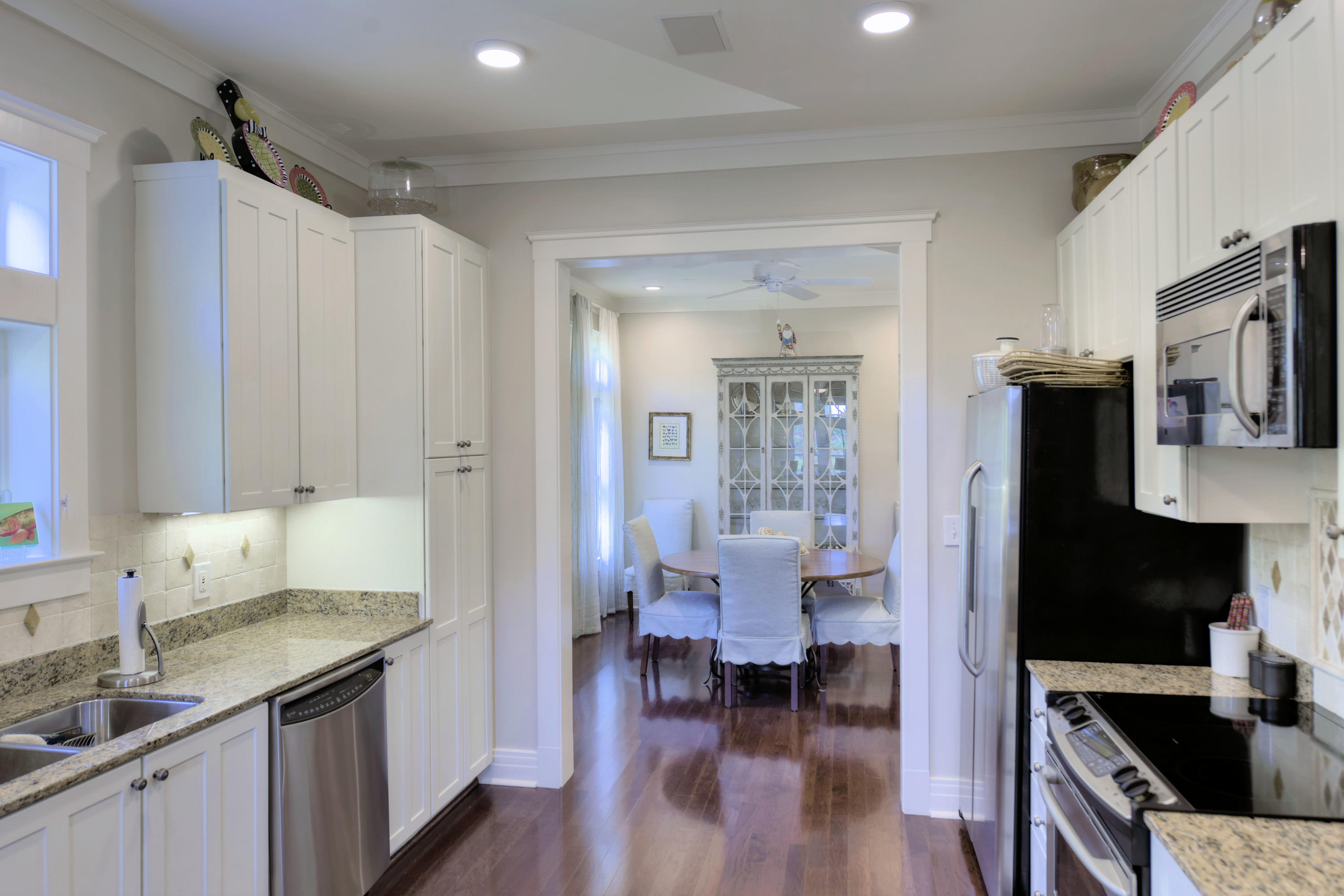 WILD HERON - Residential