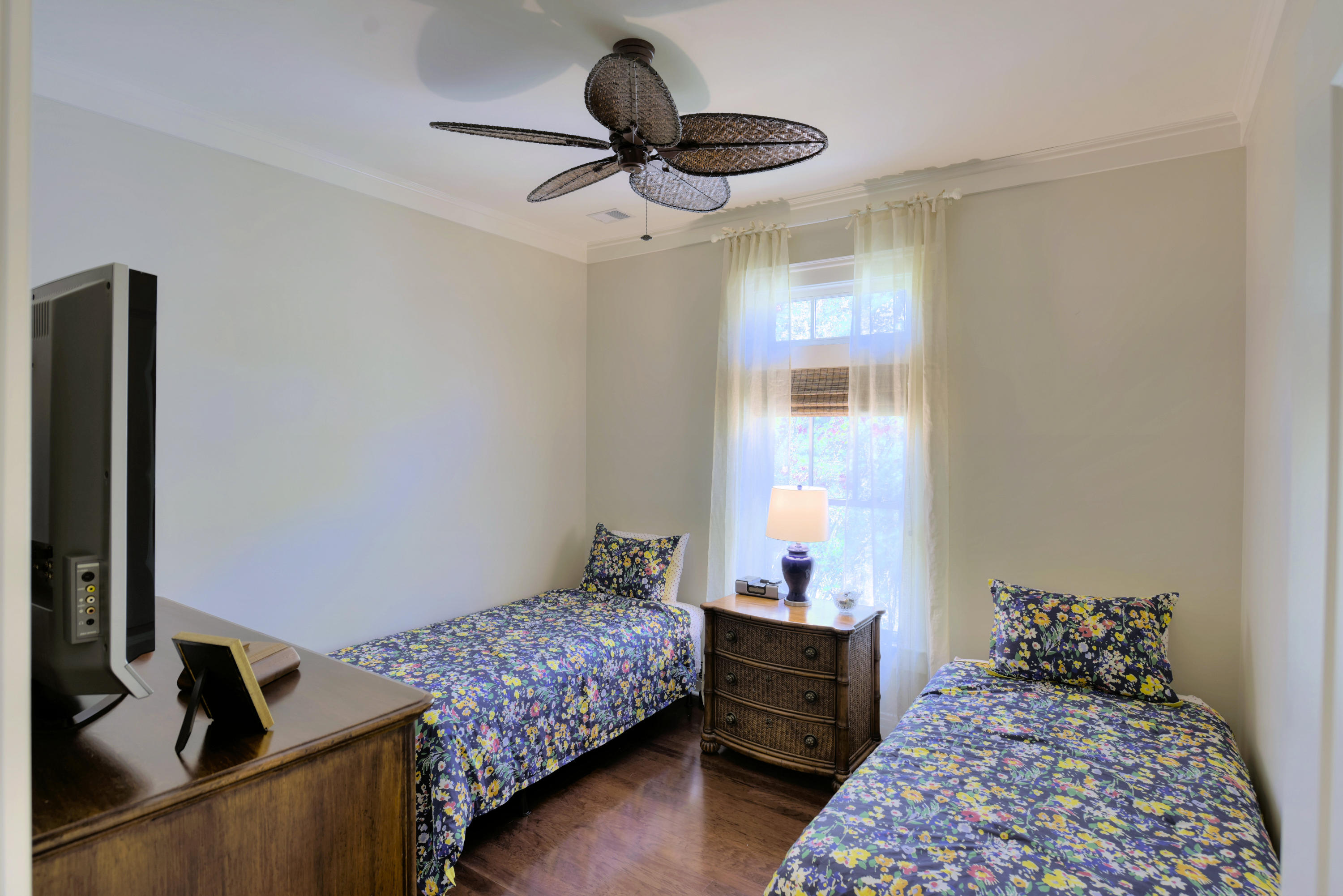 WILD HERON - Residential