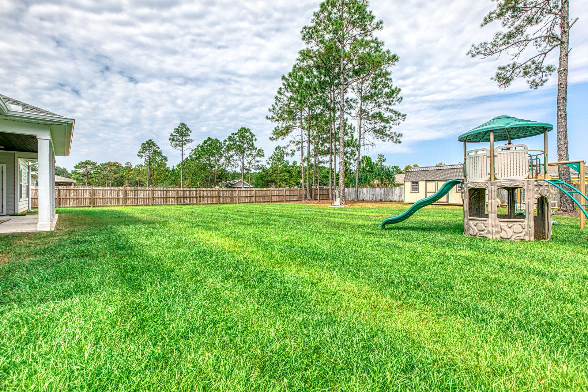 NAVARRE S/D 1ST ADDN - Residential